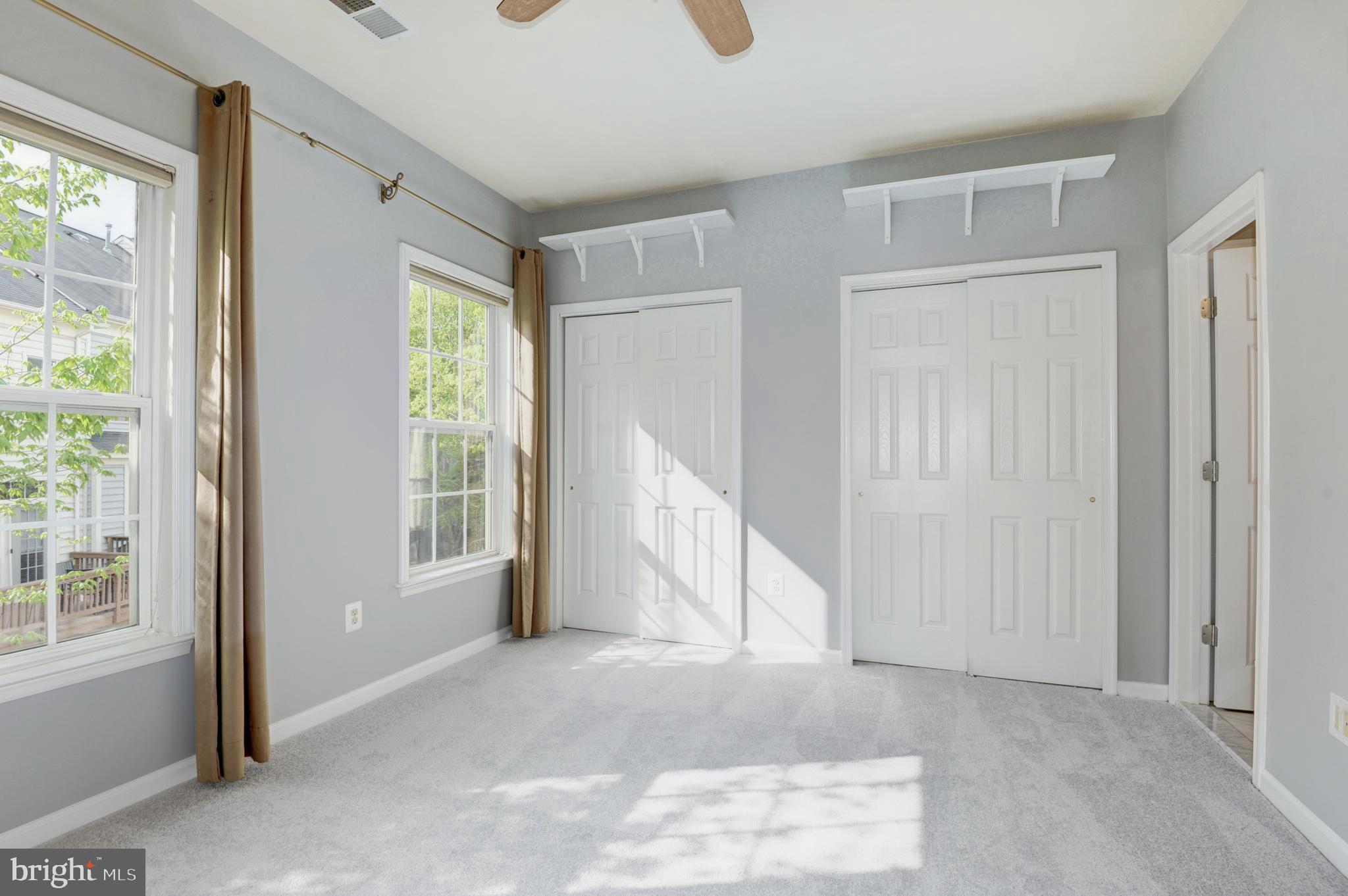 RIDGE TOP - Residential