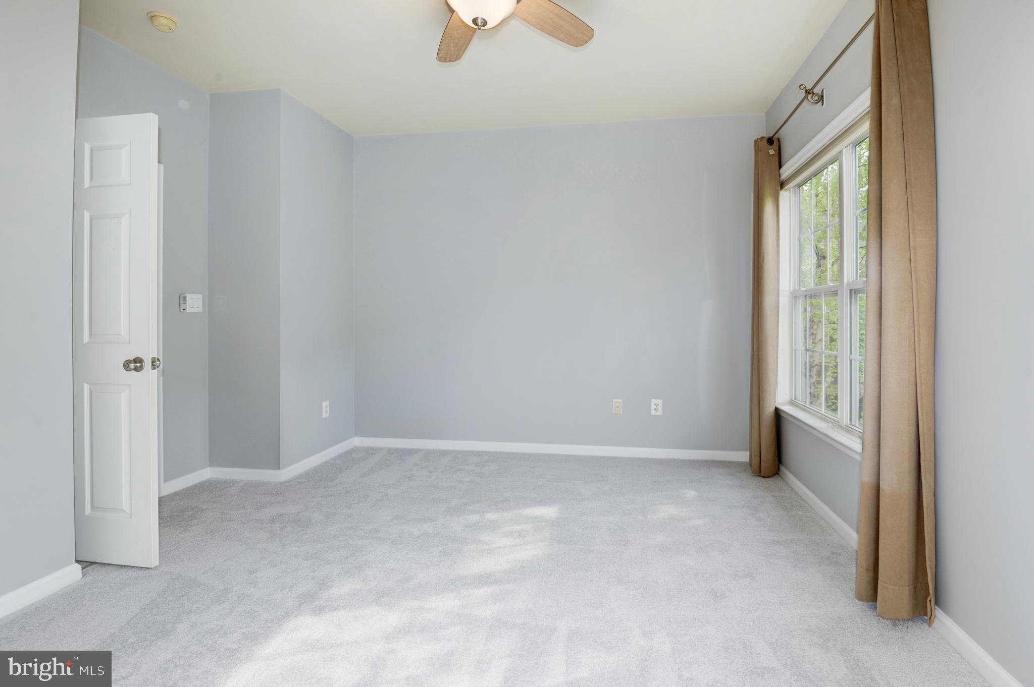 RIDGE TOP - Residential