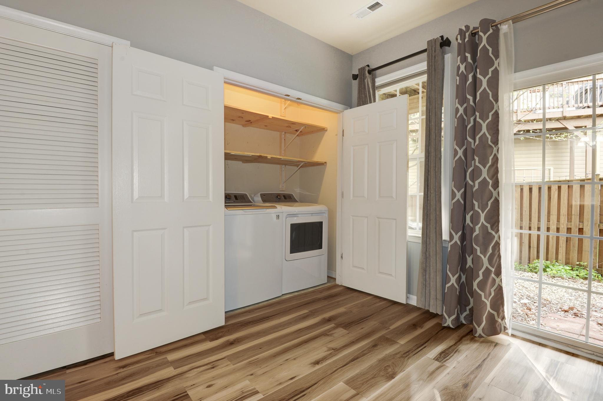 RIDGE TOP - Residential