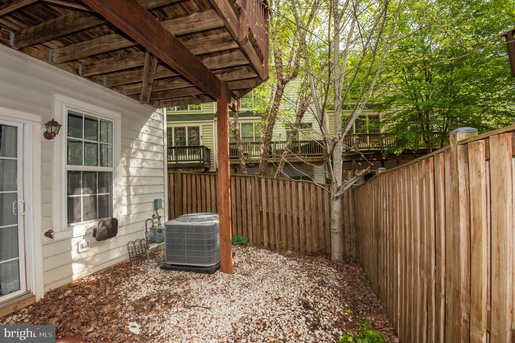 RIDGE TOP - Residential