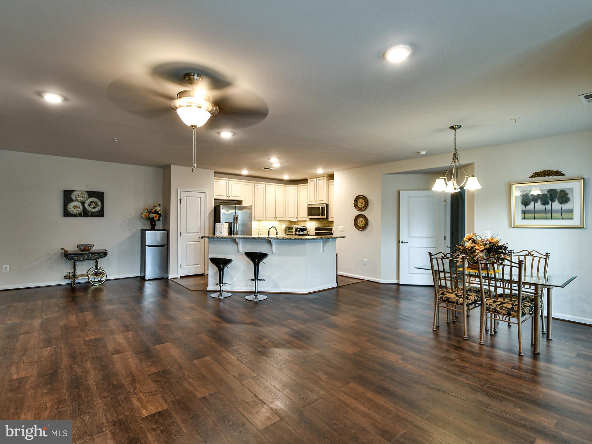 WAVERLY MEWS - Residential
