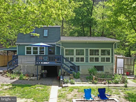 13688 Cacapon Road, Great Cacapon, WV MLS: WVMO2006016