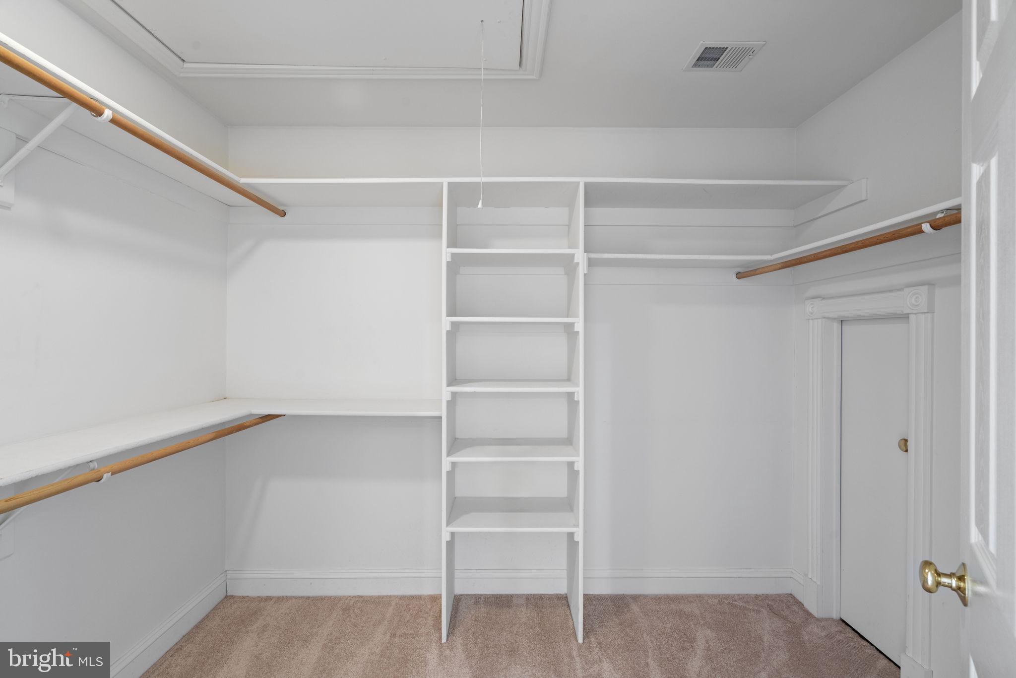 LYON PARK - Residential