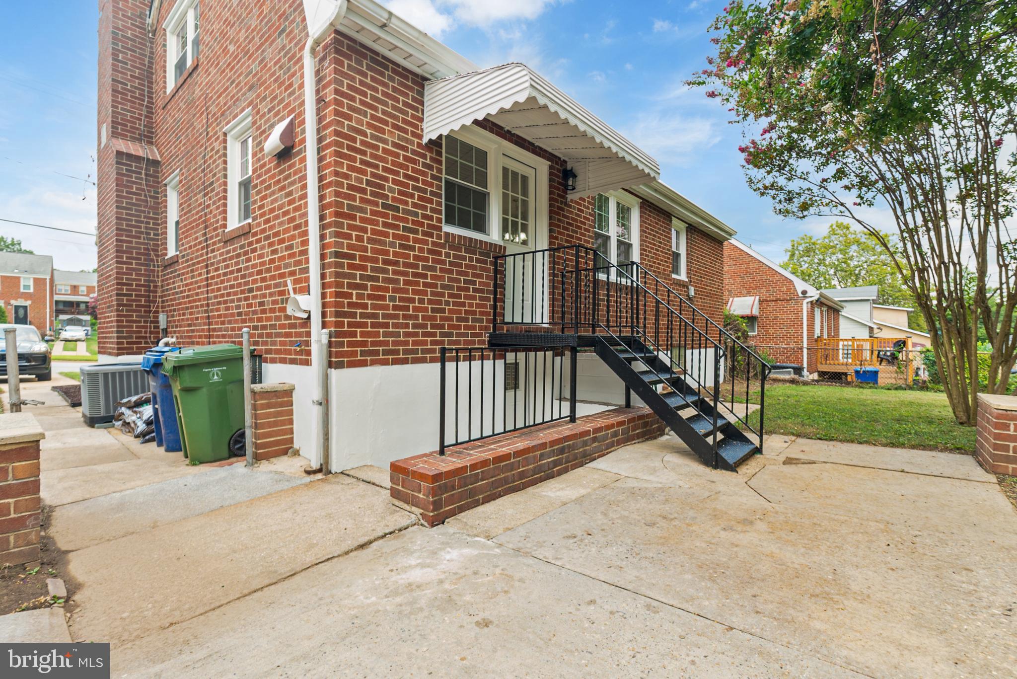 HAMILTON HEIGHTS - Residential