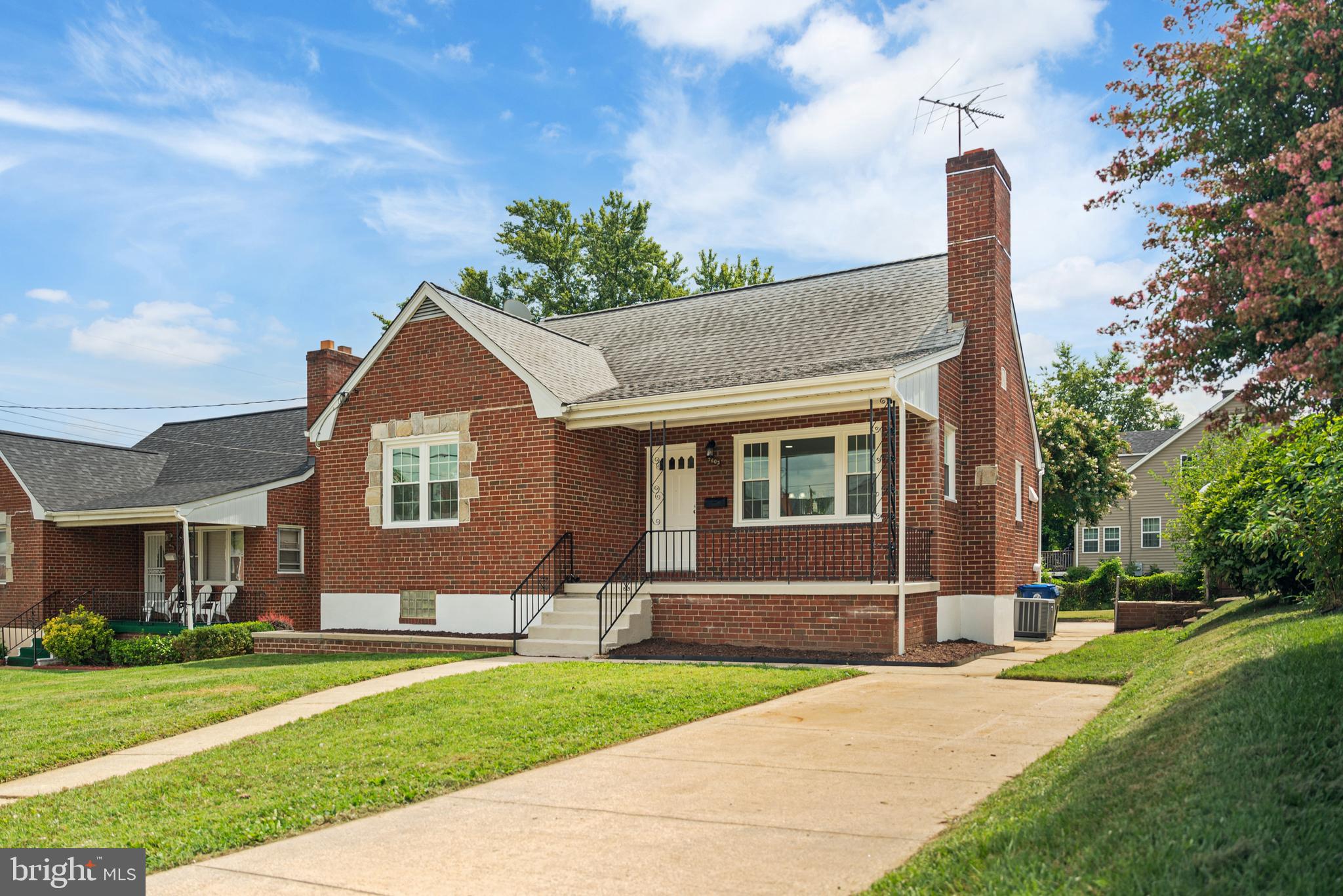 HAMILTON HEIGHTS - Residential
