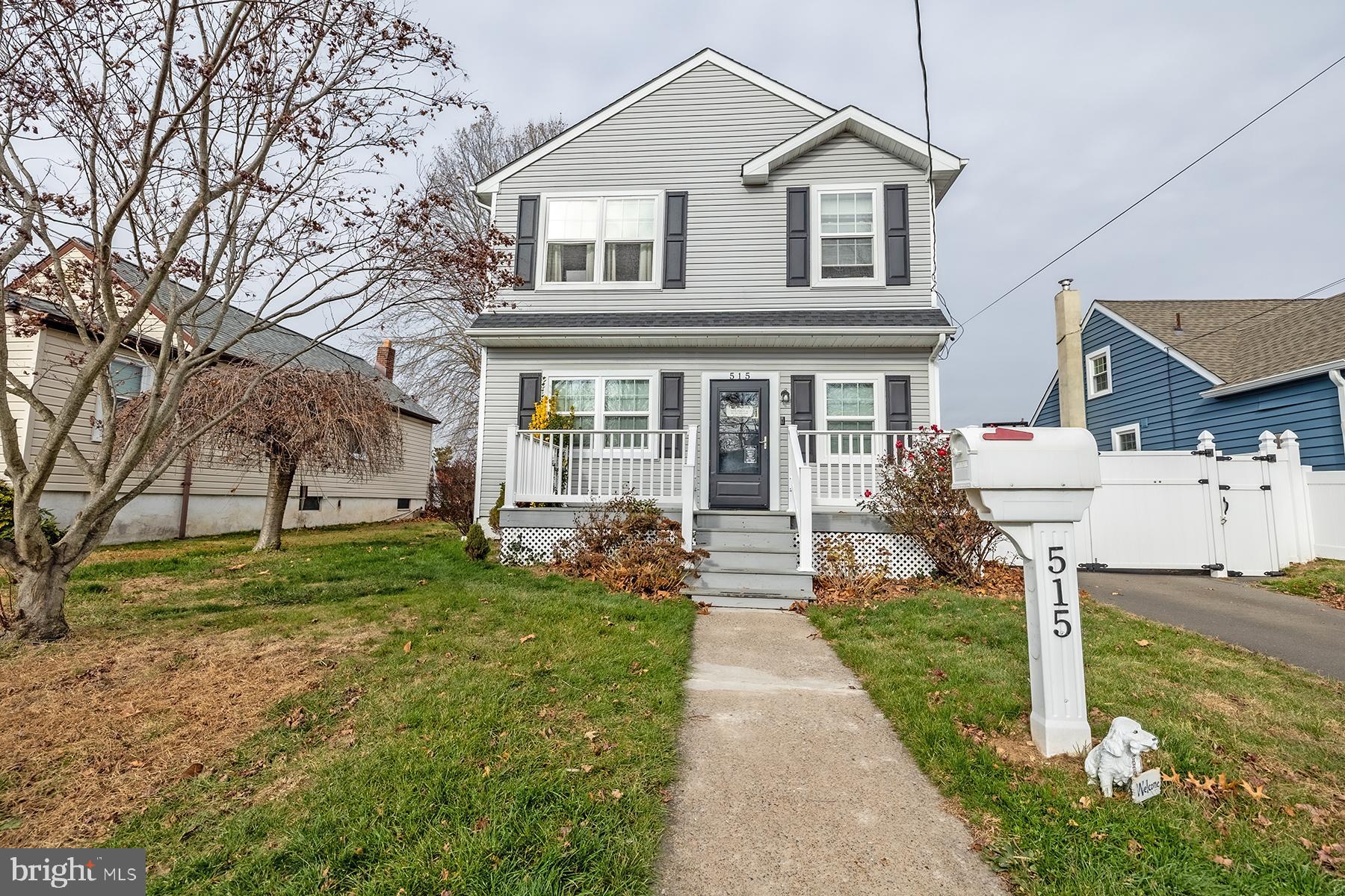 CROYDON MANOR - Residential