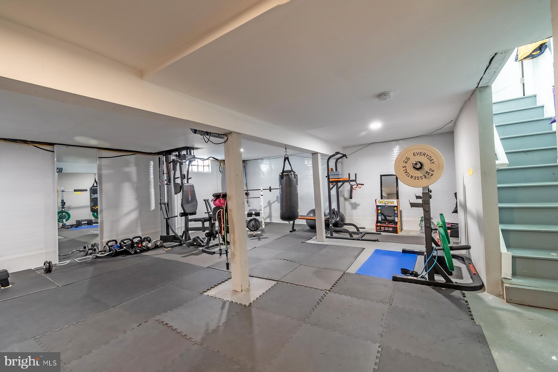 CROYDON MANOR - Residential