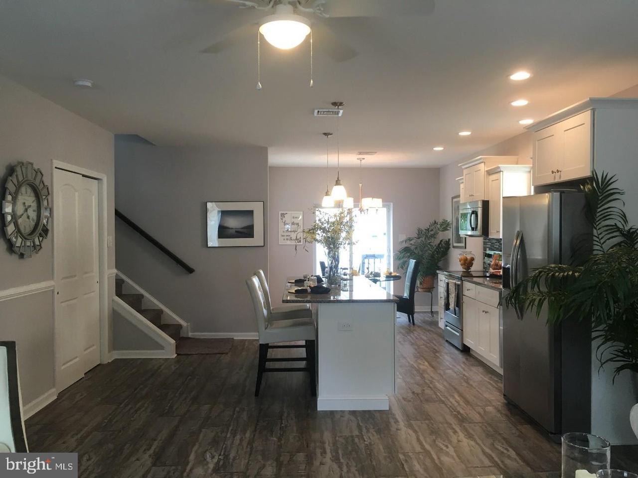 CROYDON MANOR - Residential