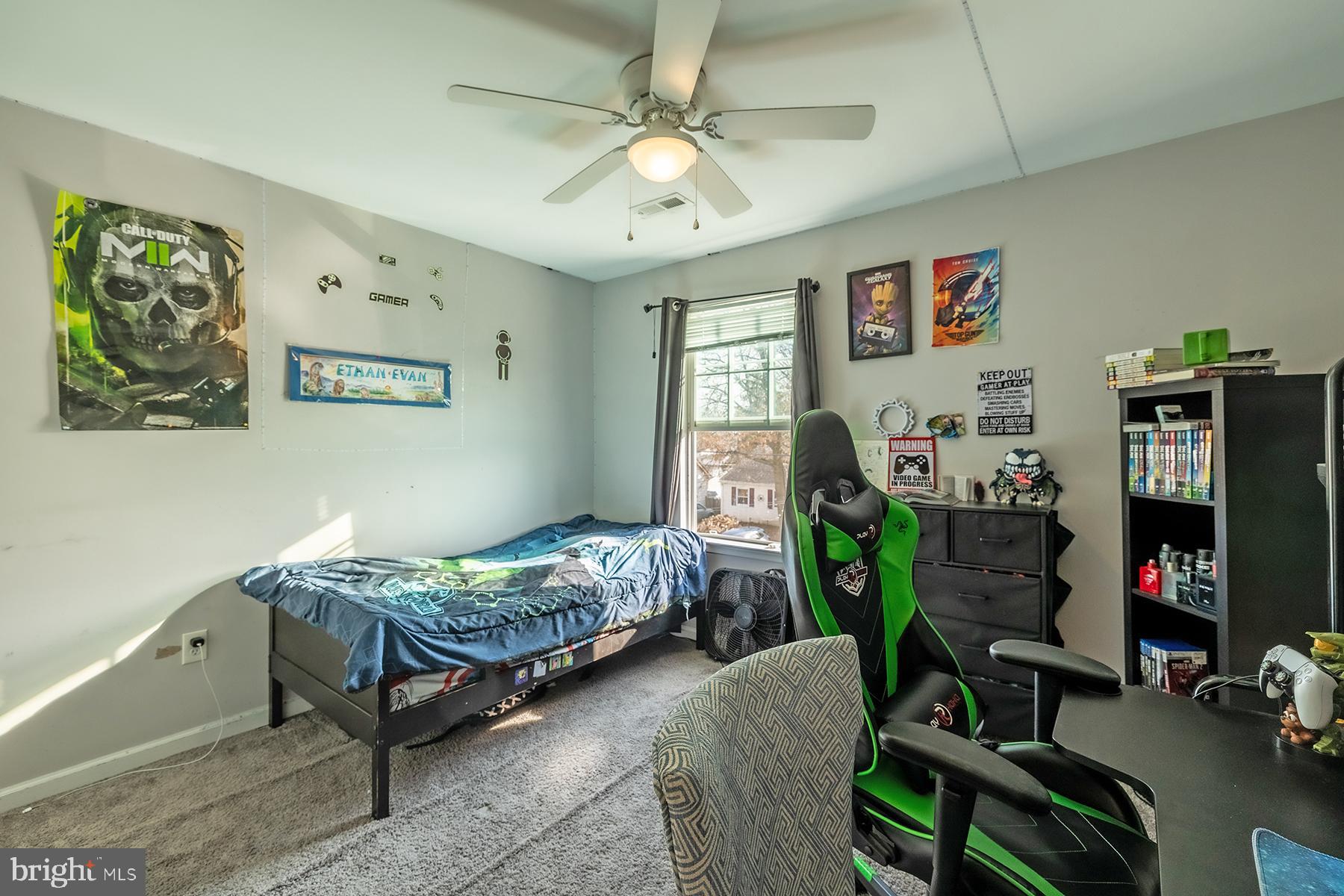 CROYDON MANOR - Residential