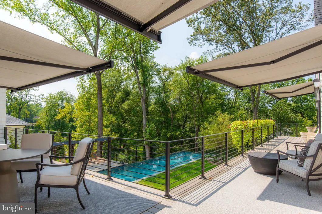 LANGLEY HILL - Residential