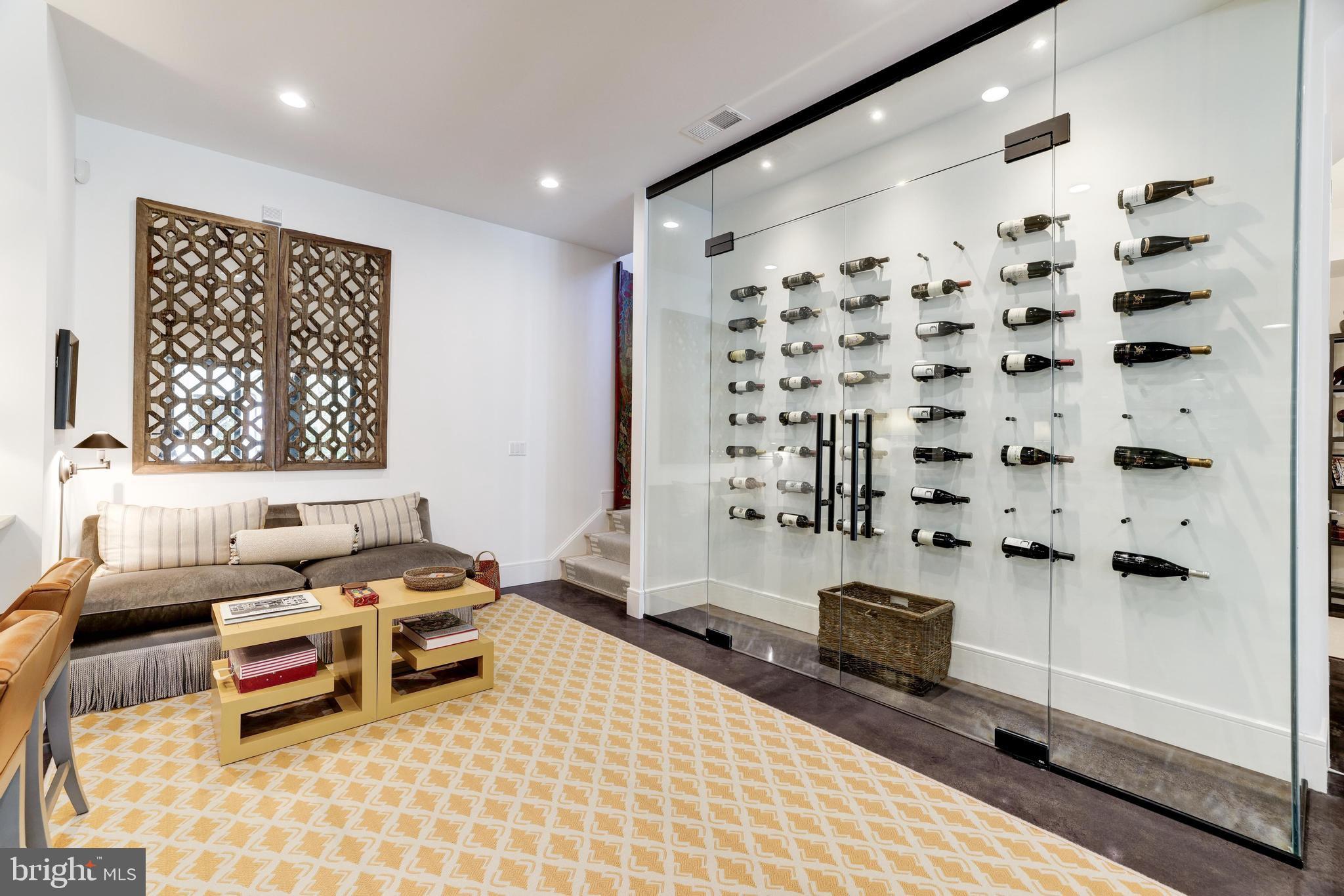 LANGLEY HILL - Residential