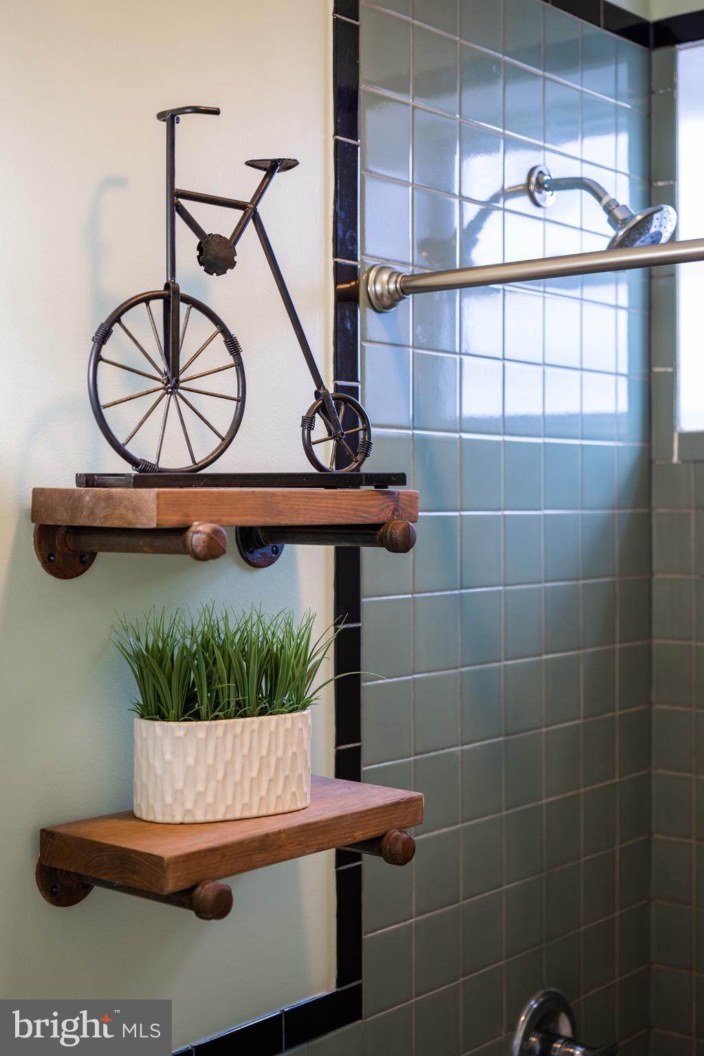 BREWERS HILL - Residential