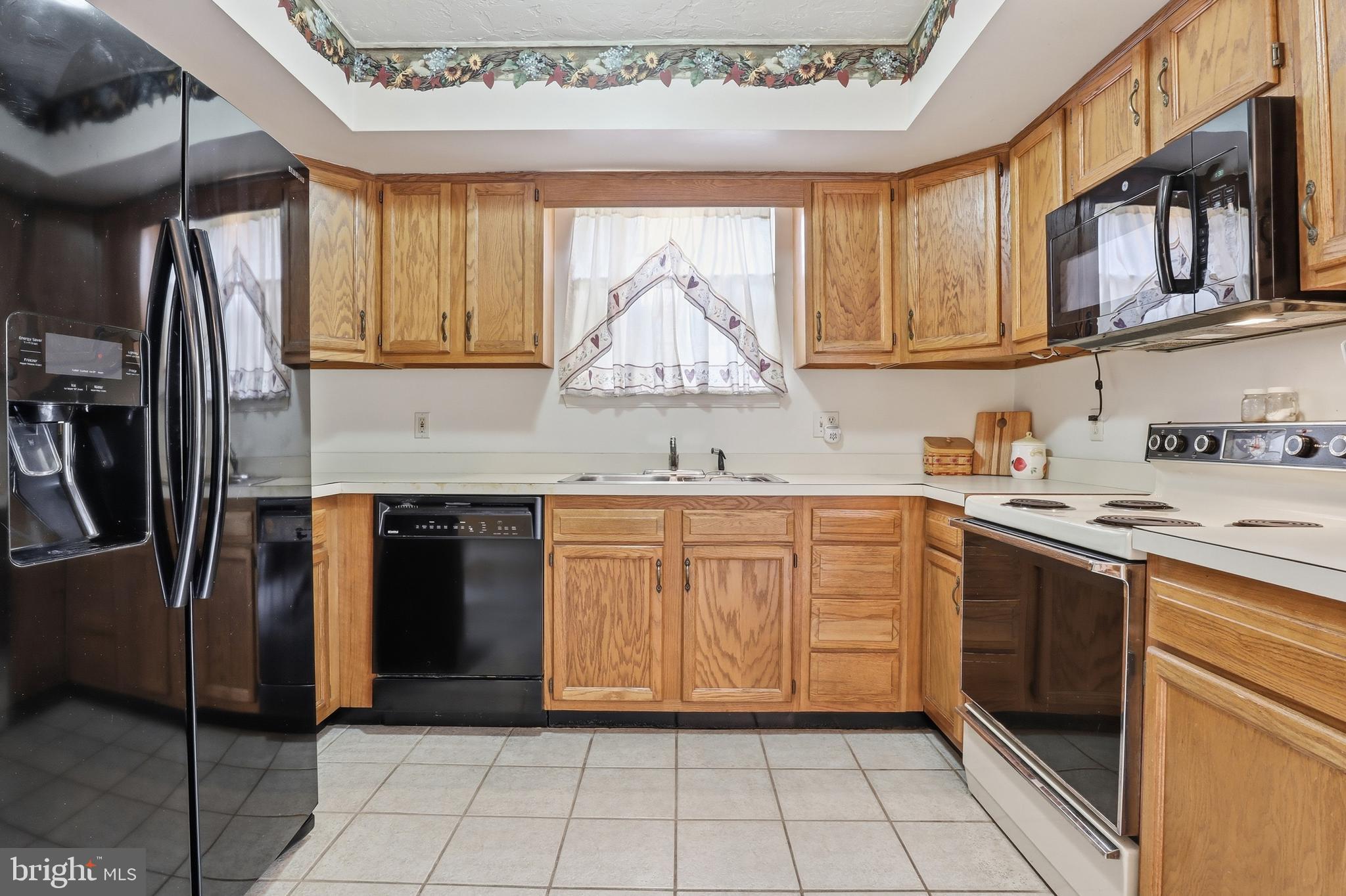 STONEBRIDGE CROSSING - Residential