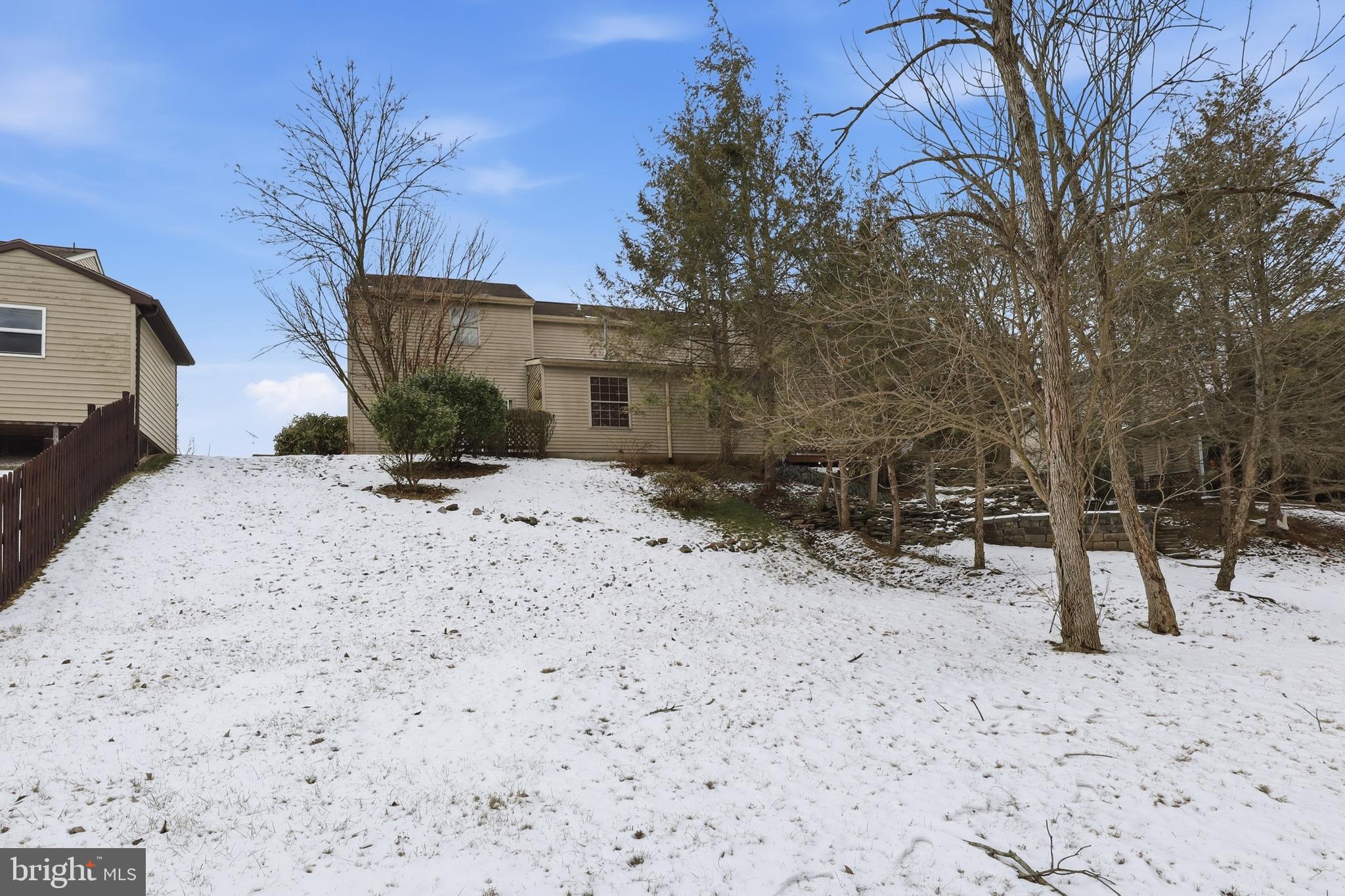 STONEBRIDGE CROSSING - Residential