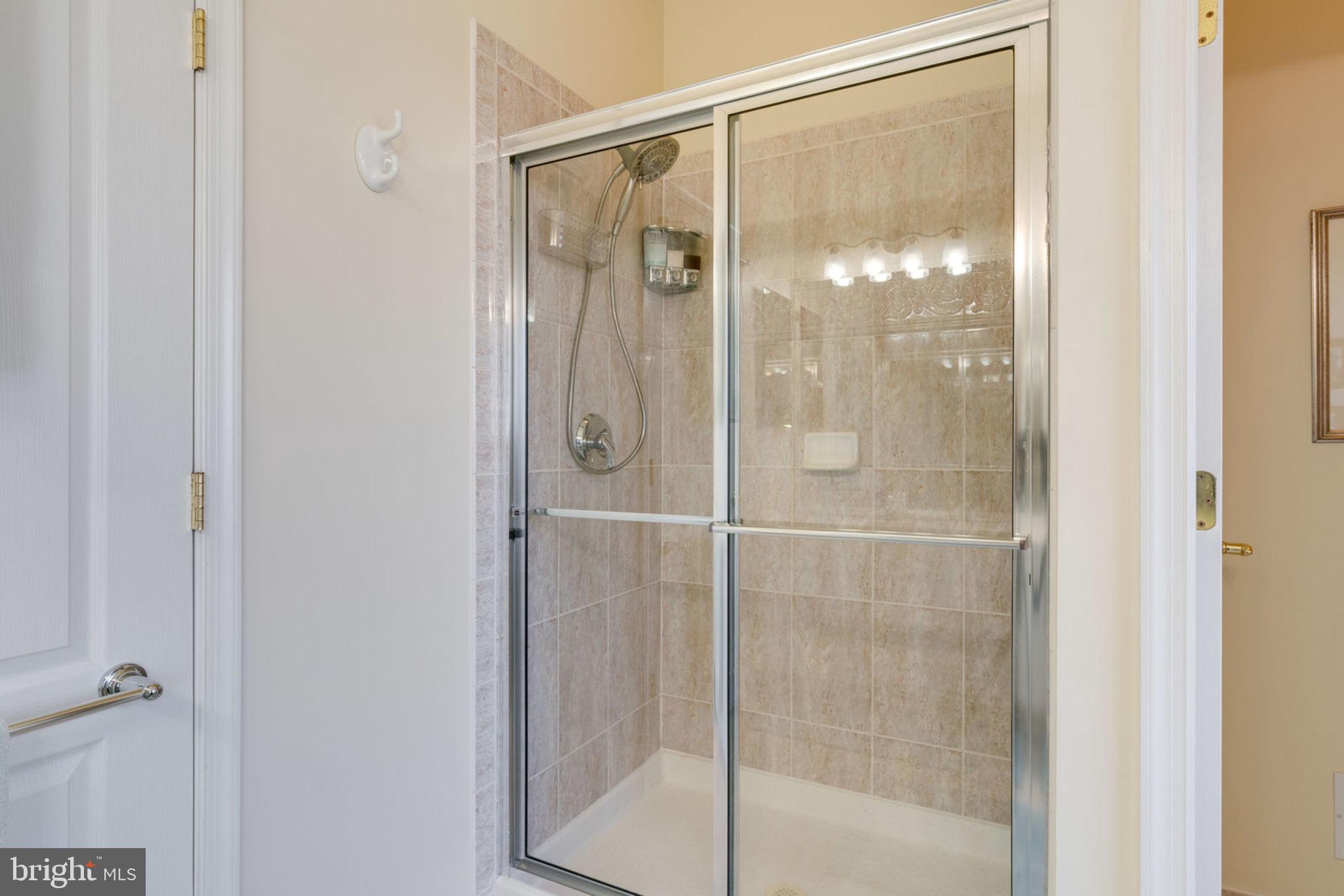 RIVER RIDGE - Residential