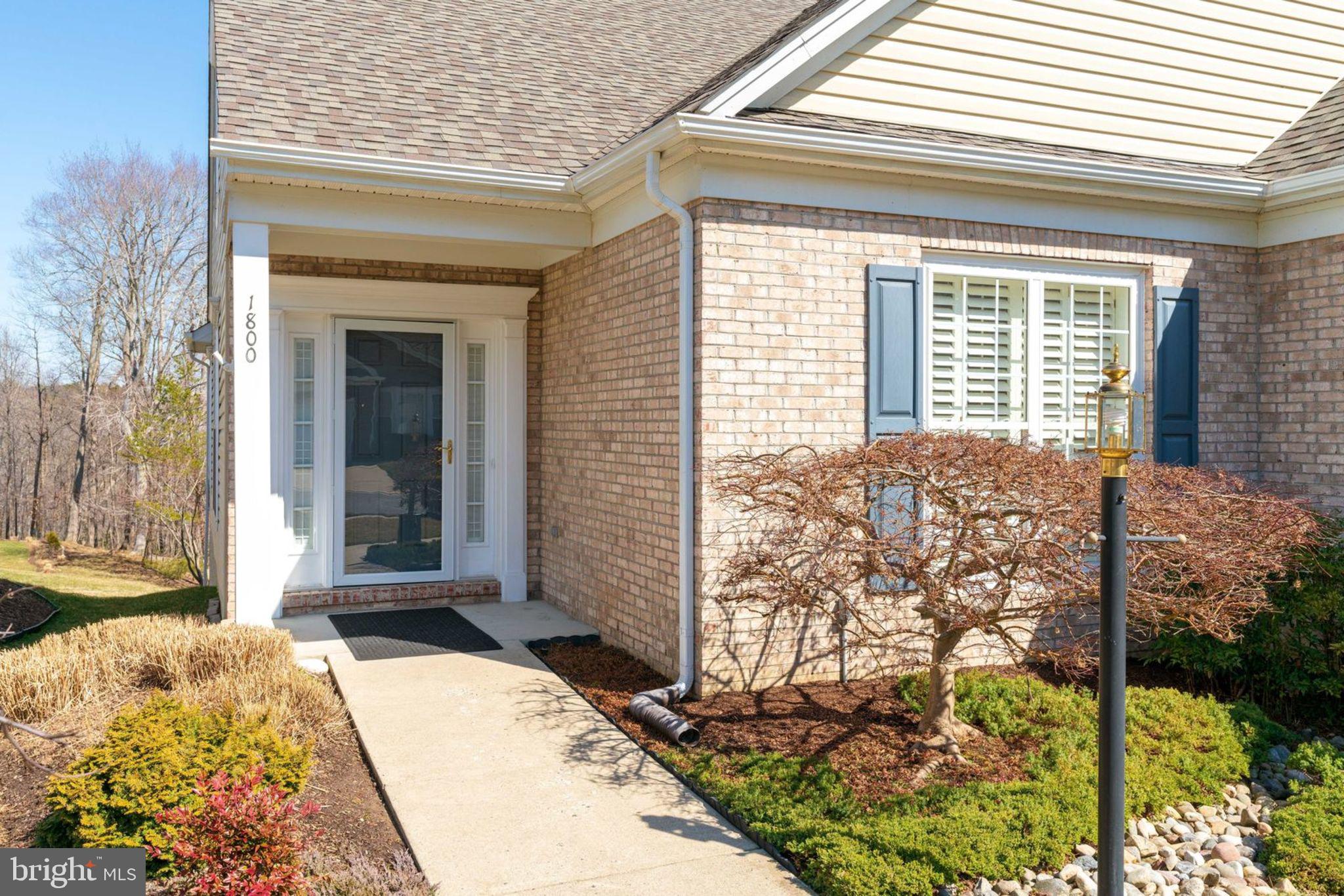 RIVER RIDGE - Residential