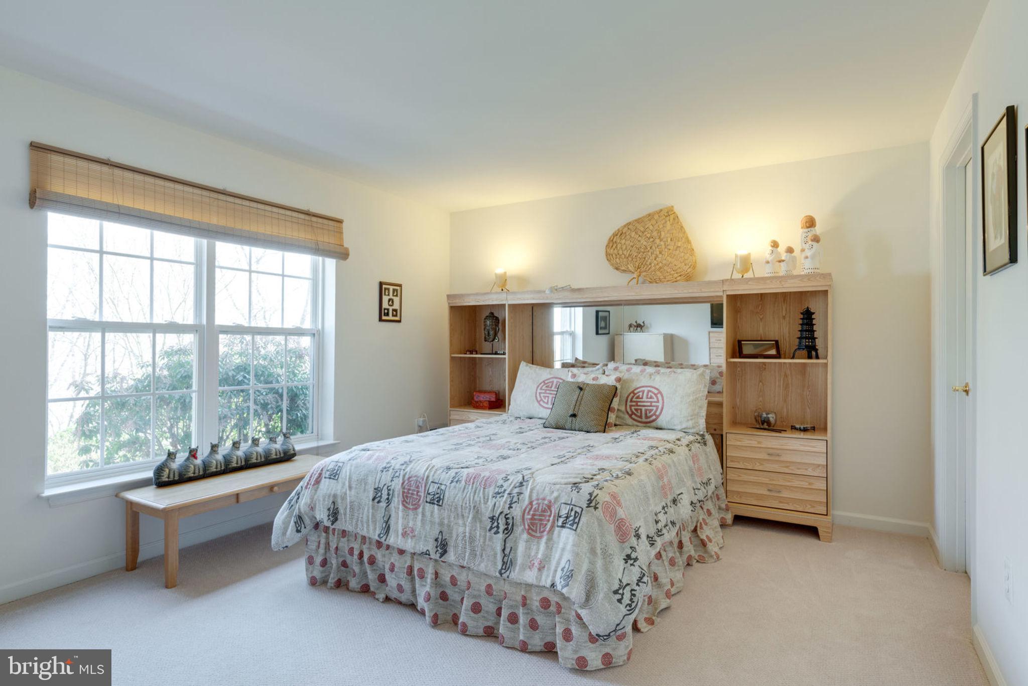 RIVER RIDGE - Residential