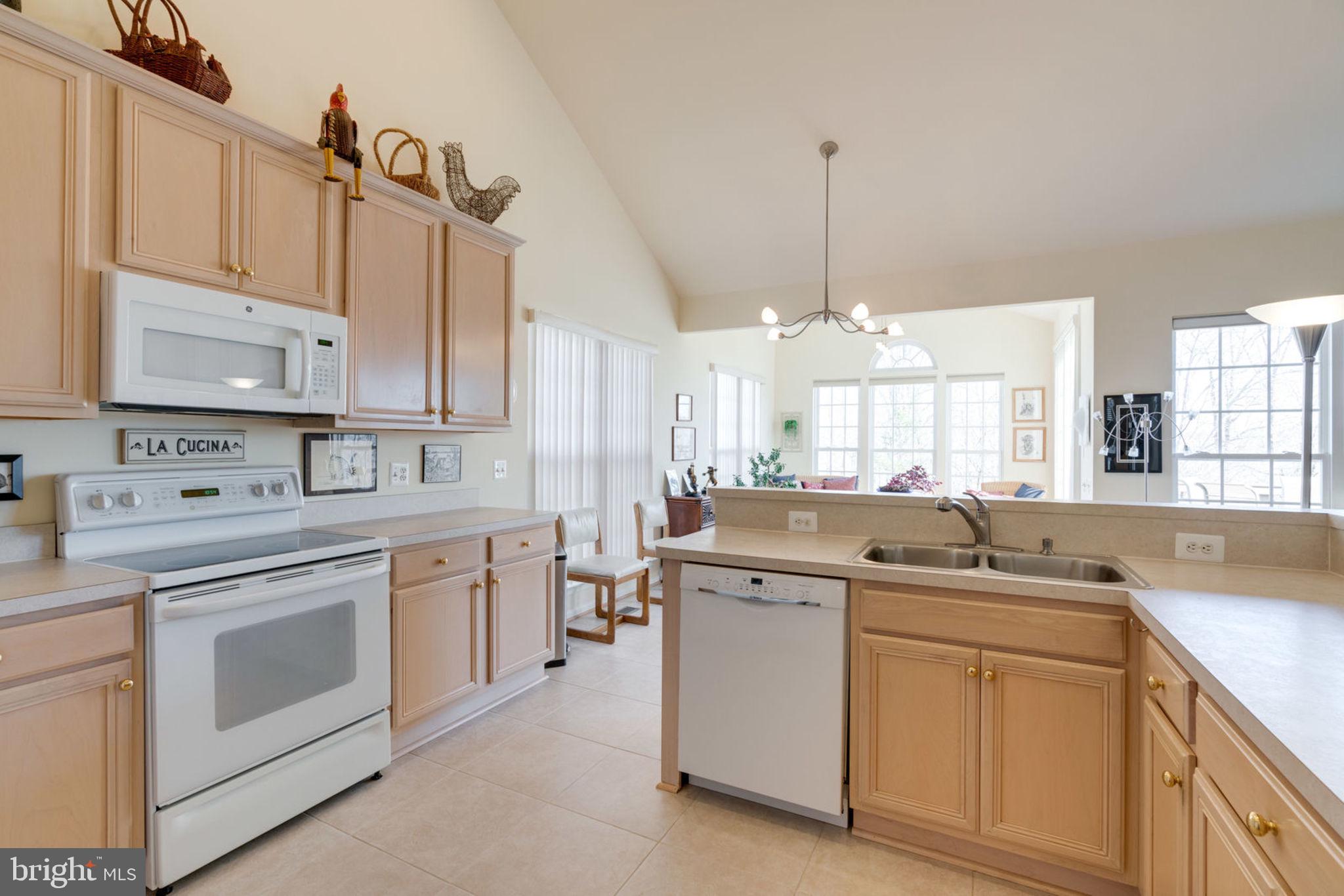 RIVER RIDGE - Residential