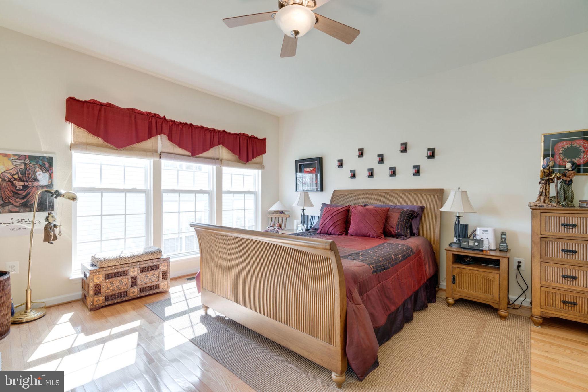 RIVER RIDGE - Residential