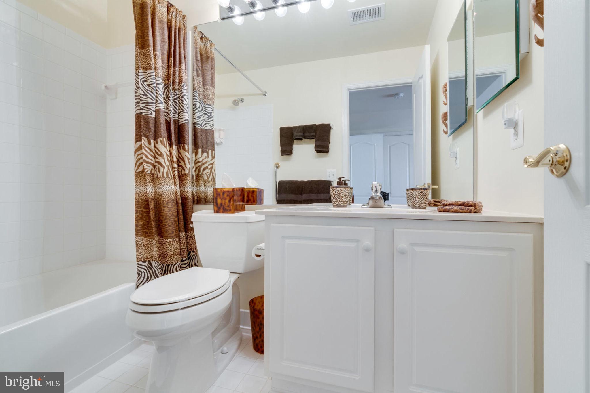 RIVER RIDGE - Residential