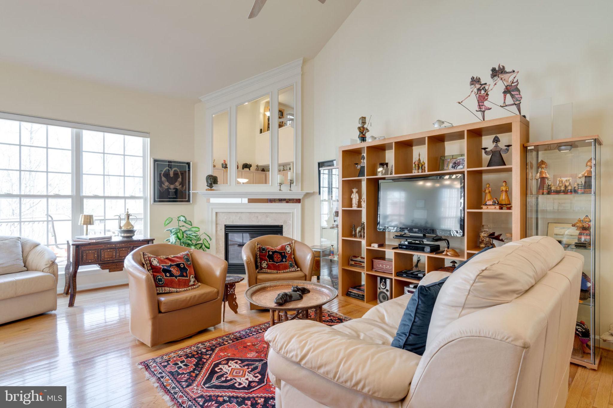 RIVER RIDGE - Residential