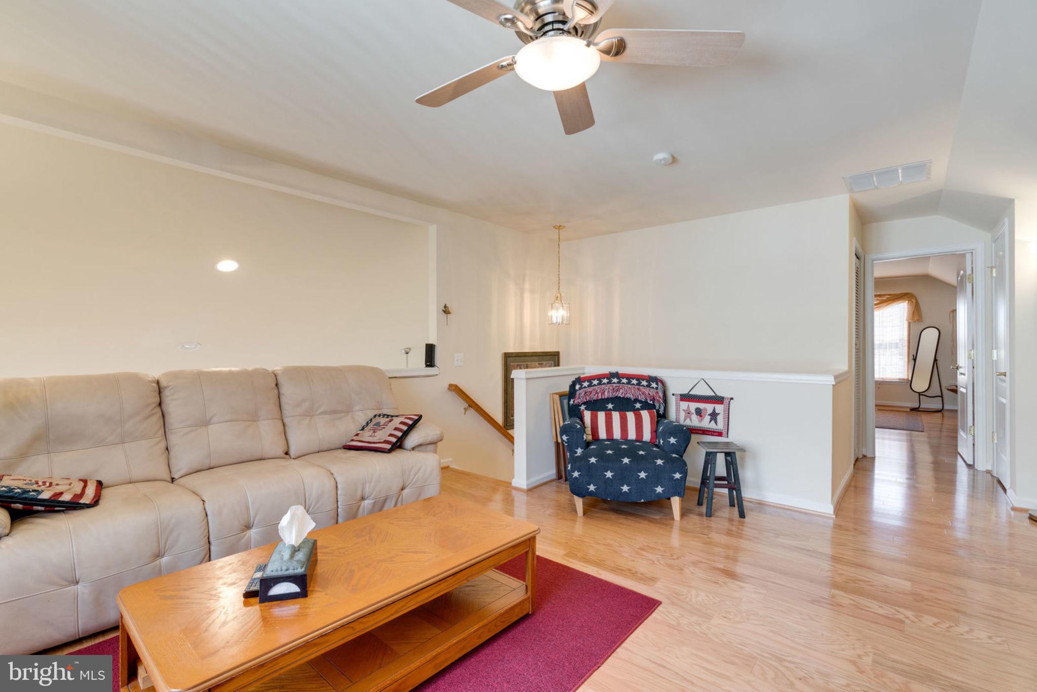 RIVER RIDGE - Residential