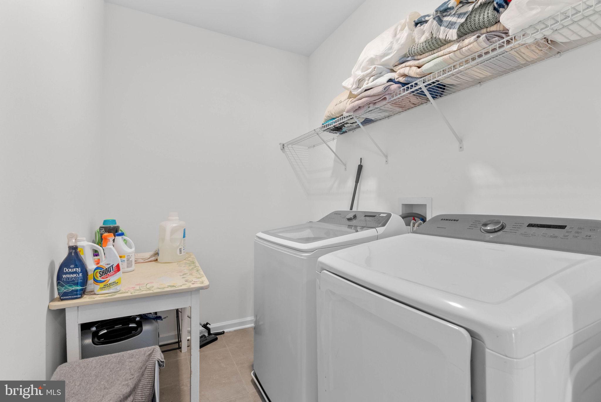 SPRING OAK - Residential