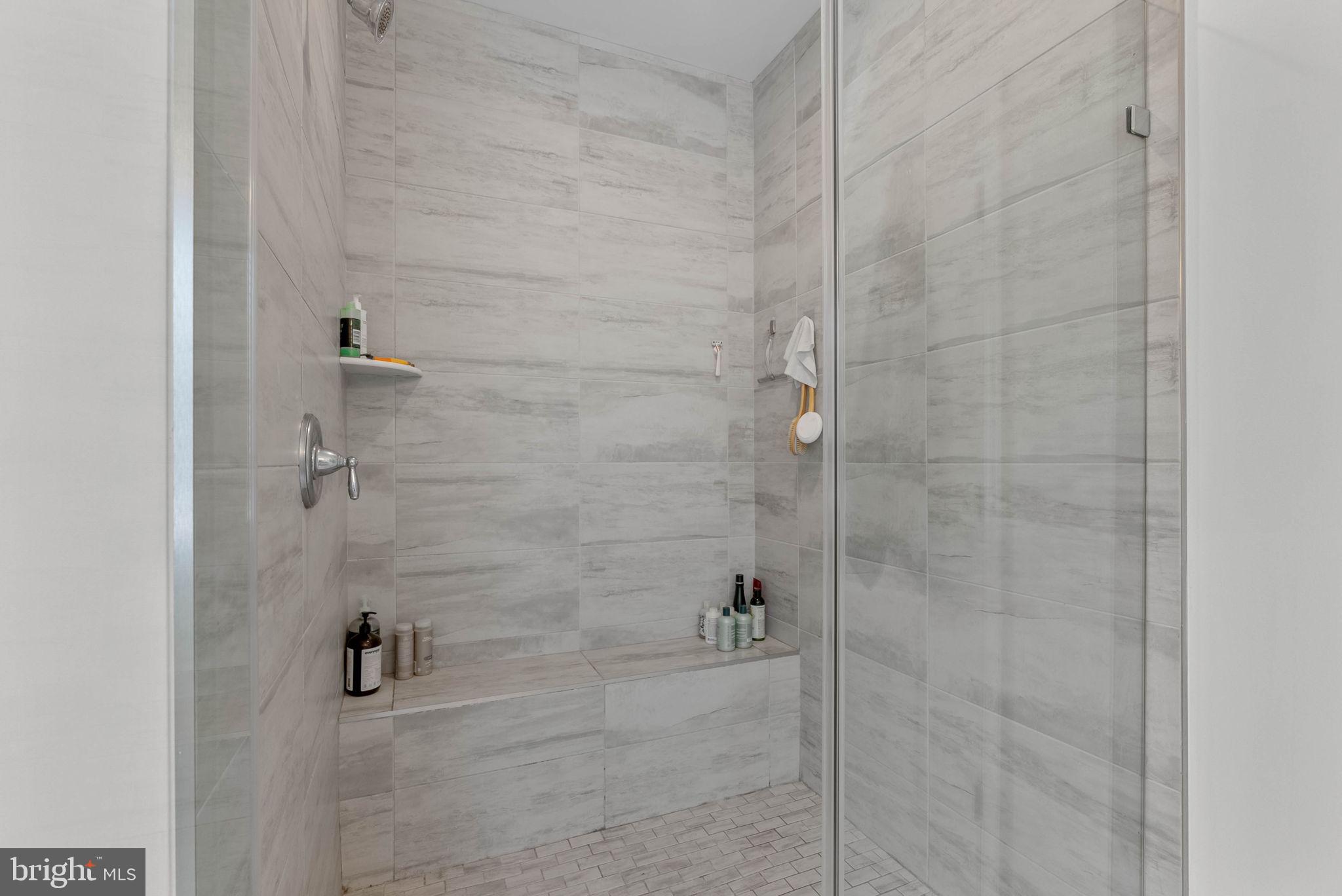 SPRING OAK - Residential