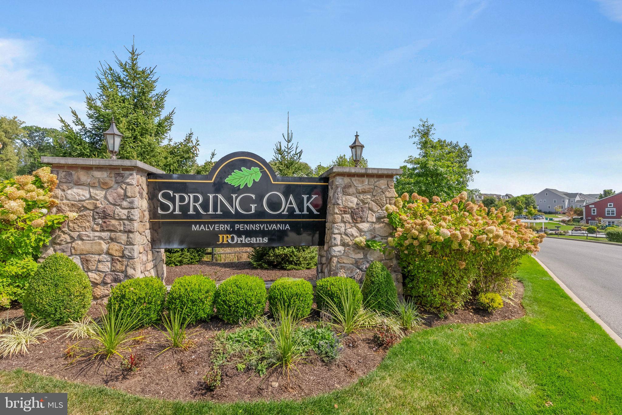 SPRING OAK - Residential