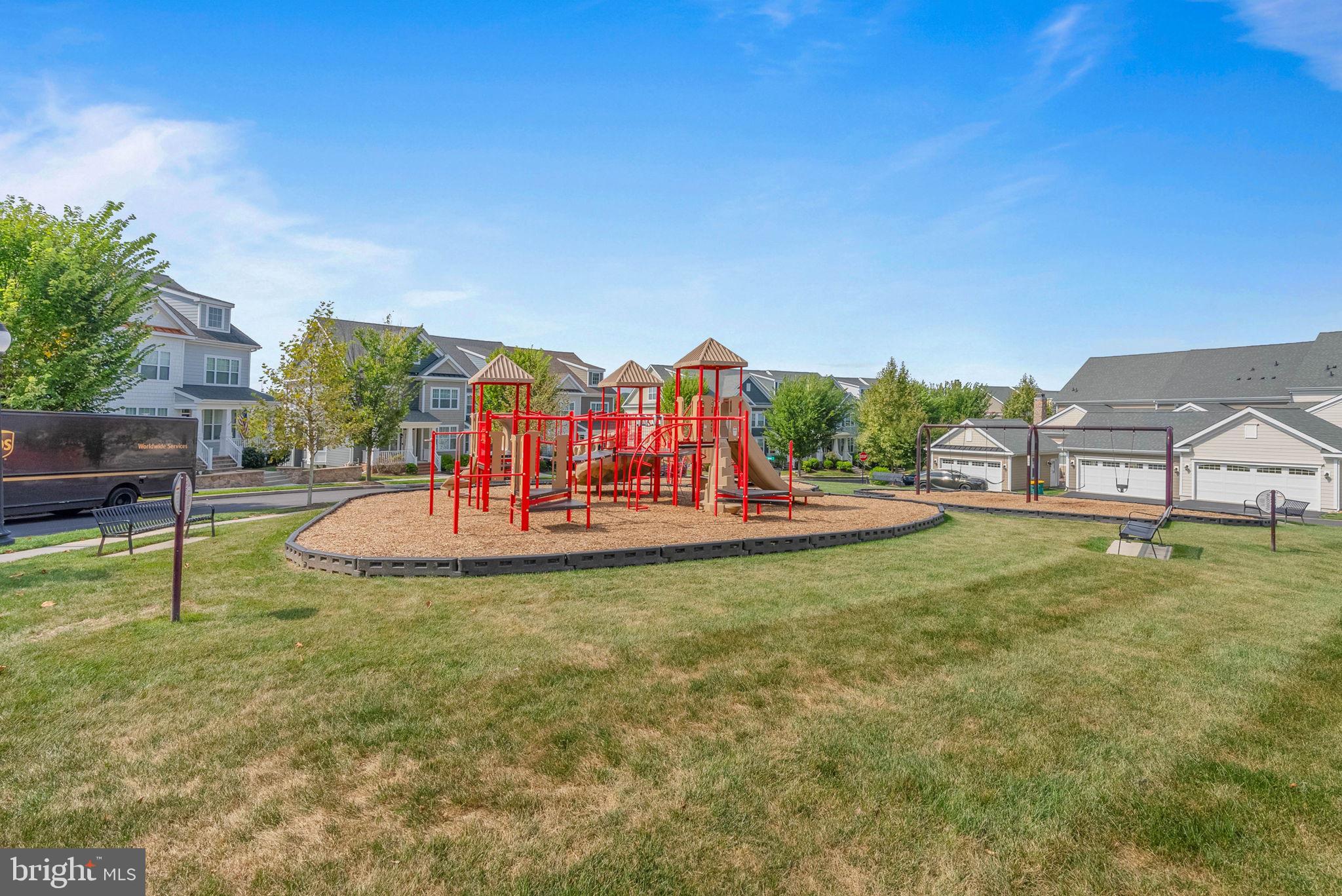 SPRING OAK - Residential