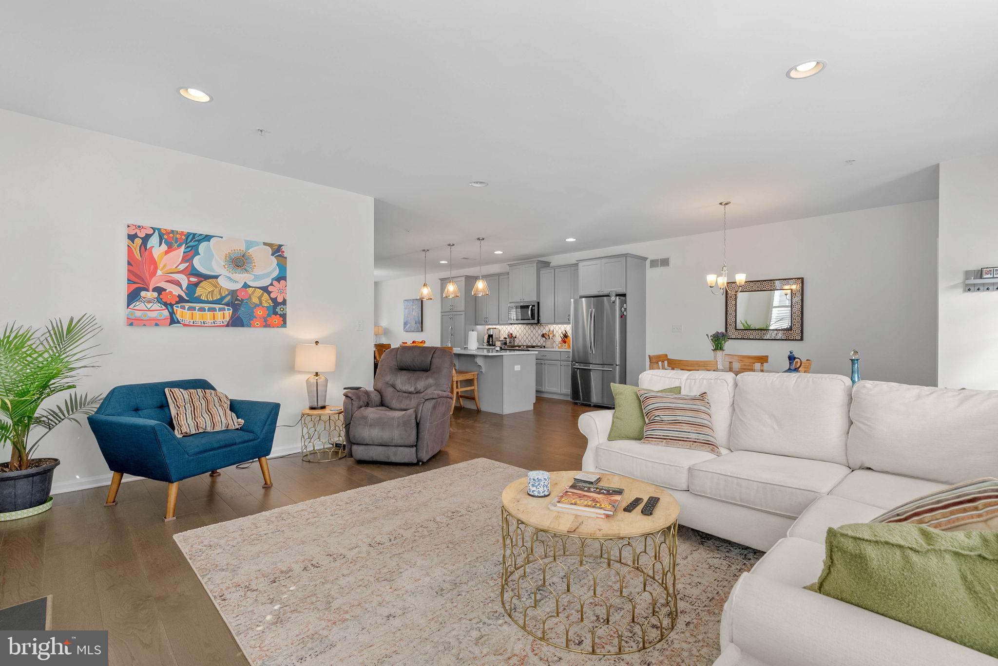 SPRING OAK - Residential