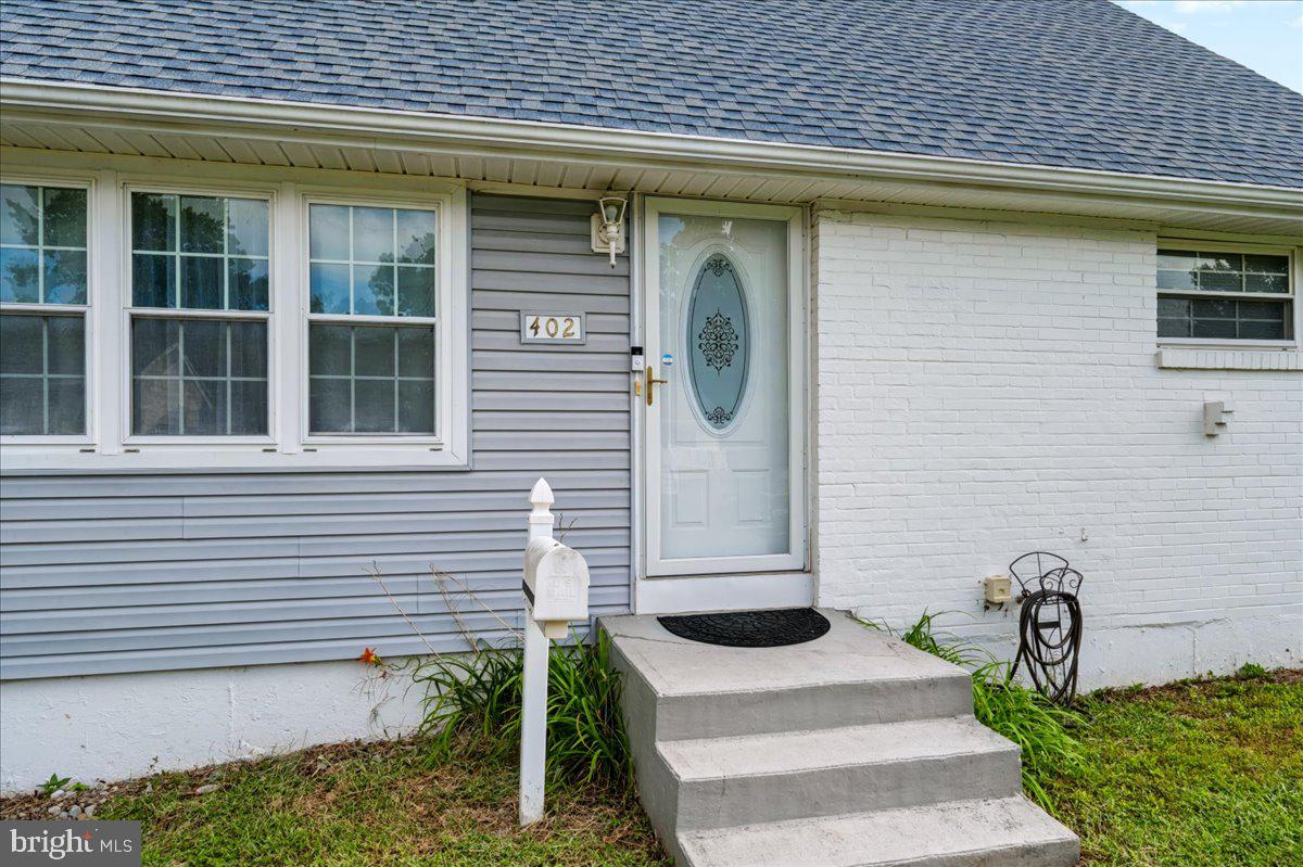 402 ELDERFIELD ROAD
