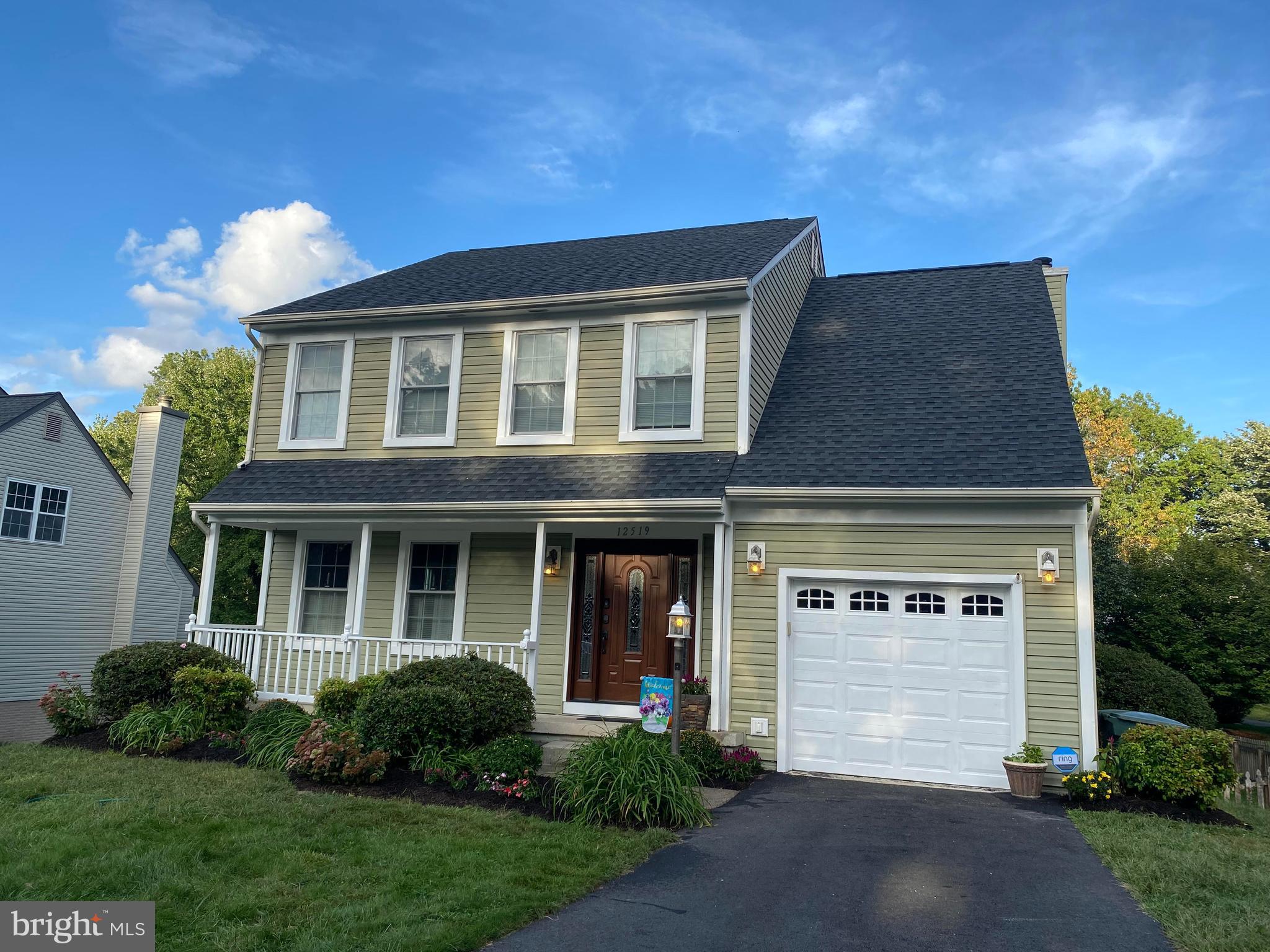 LAKE RIDGE - Residential