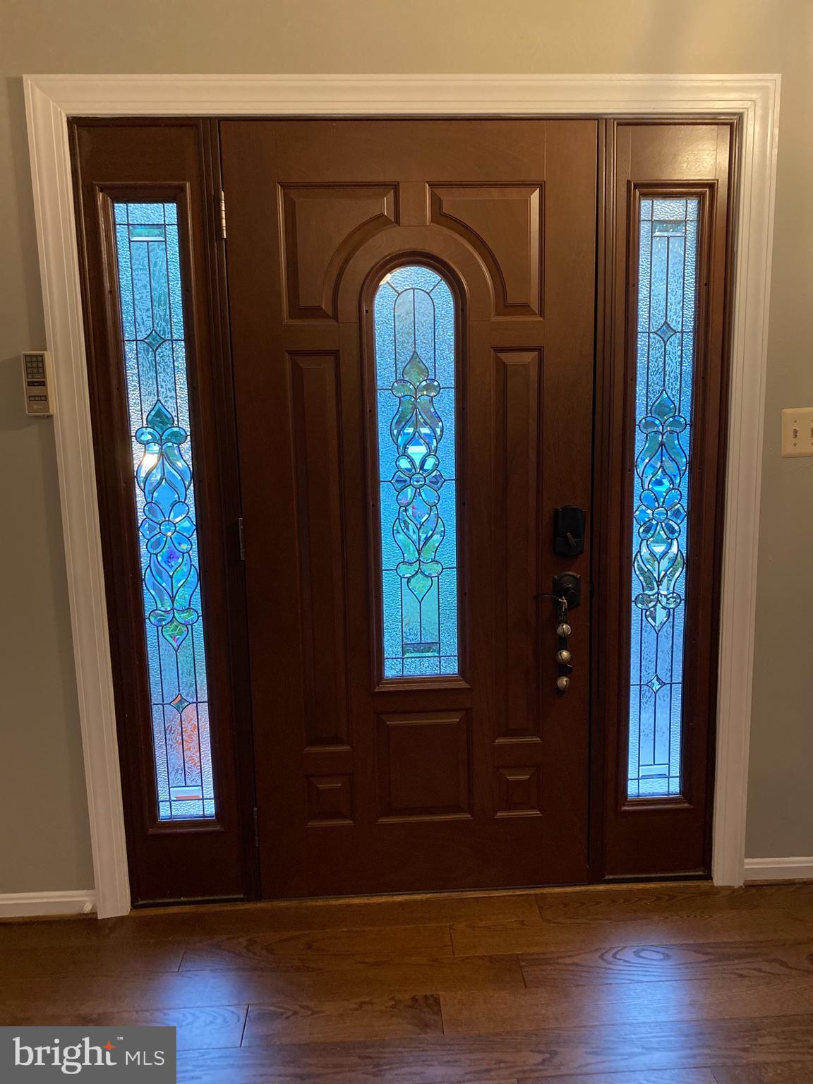 LAKE RIDGE - Residential