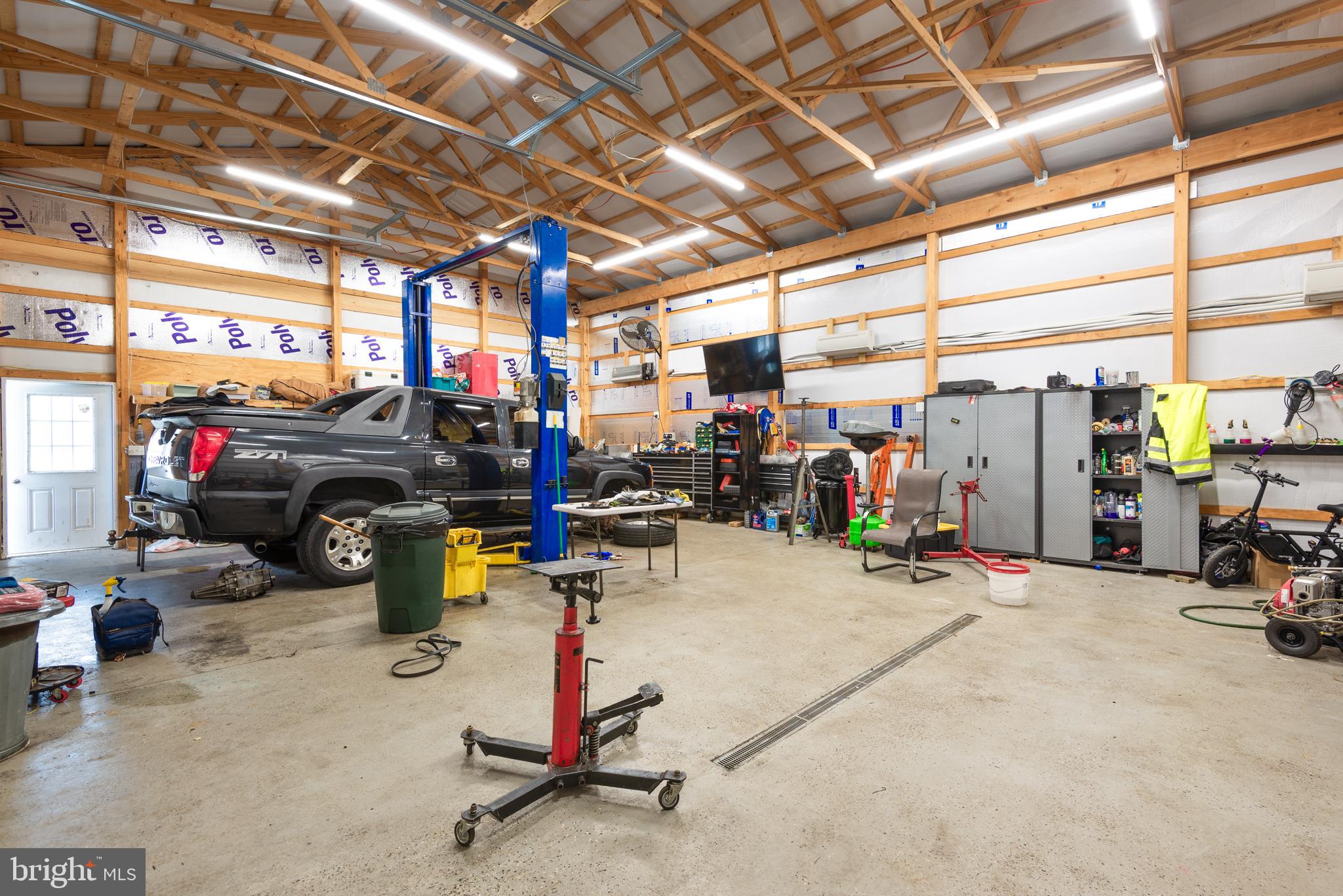 PATCHWORK KNOLL - Residential