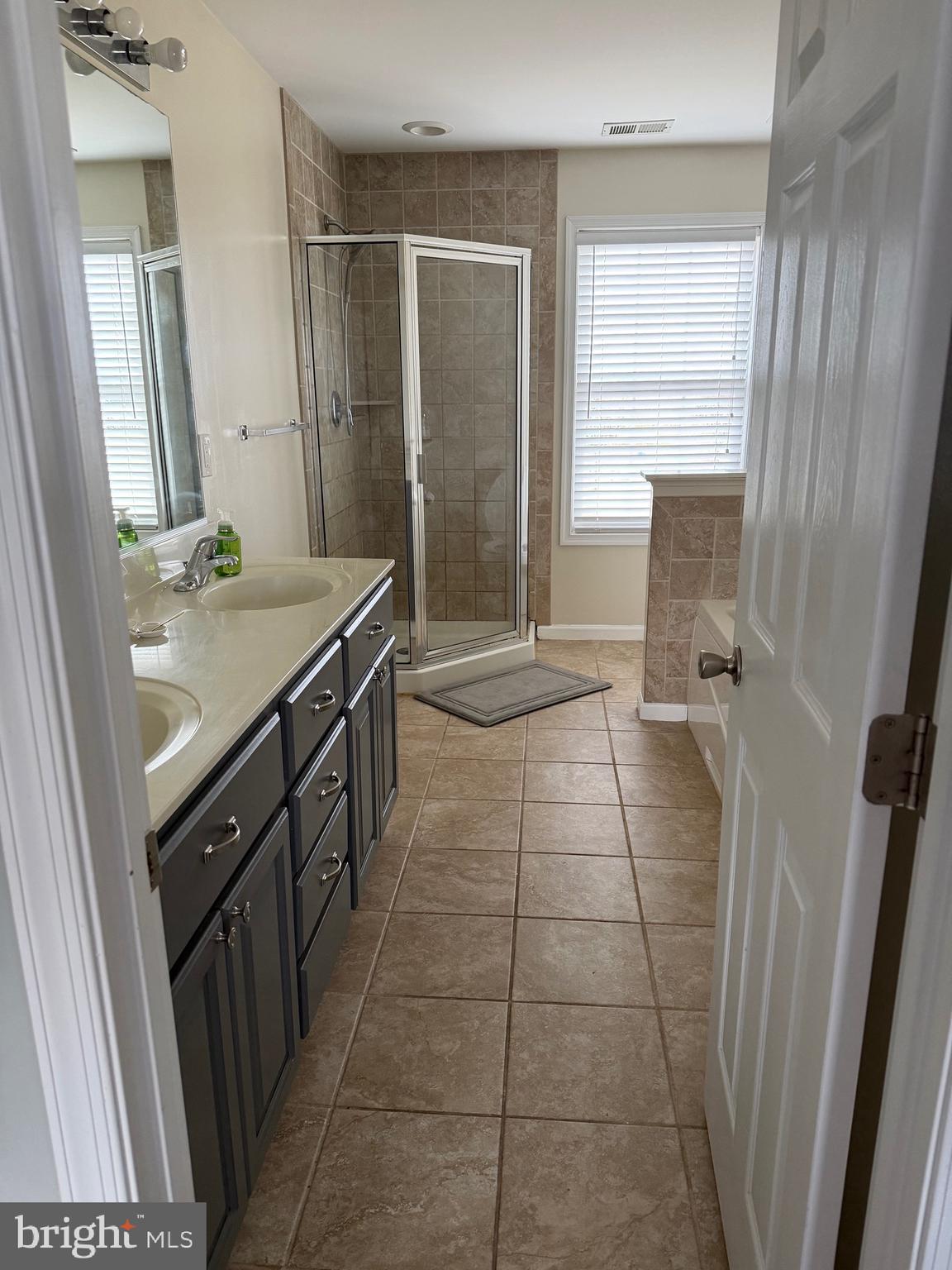 PATCHWORK KNOLL - Residential