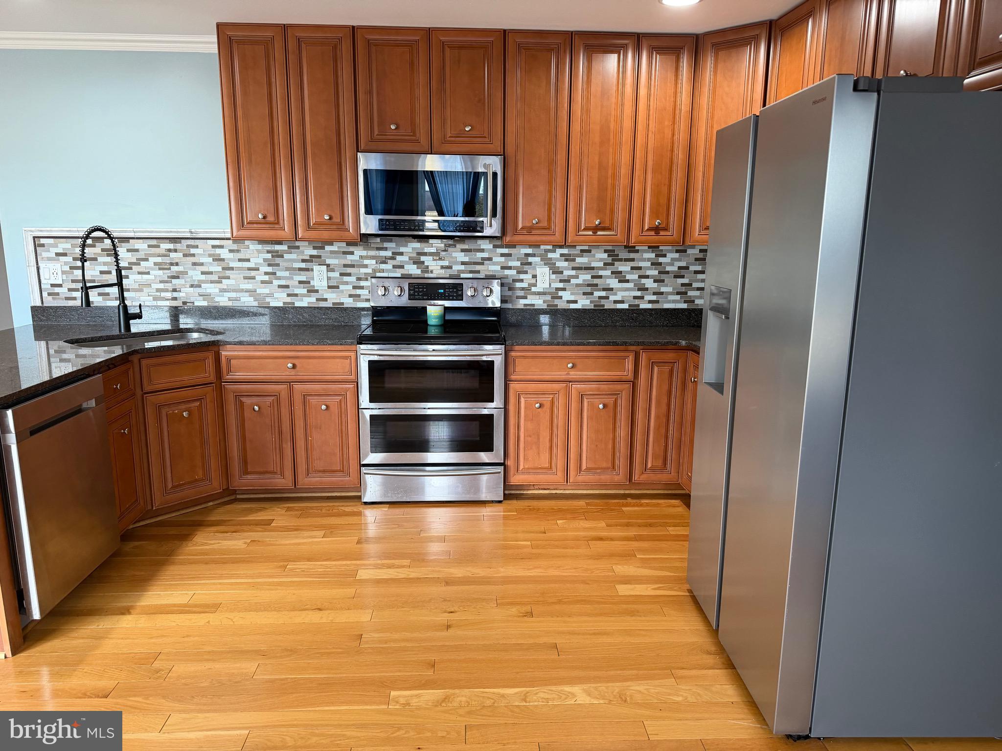 PATCHWORK KNOLL - Residential