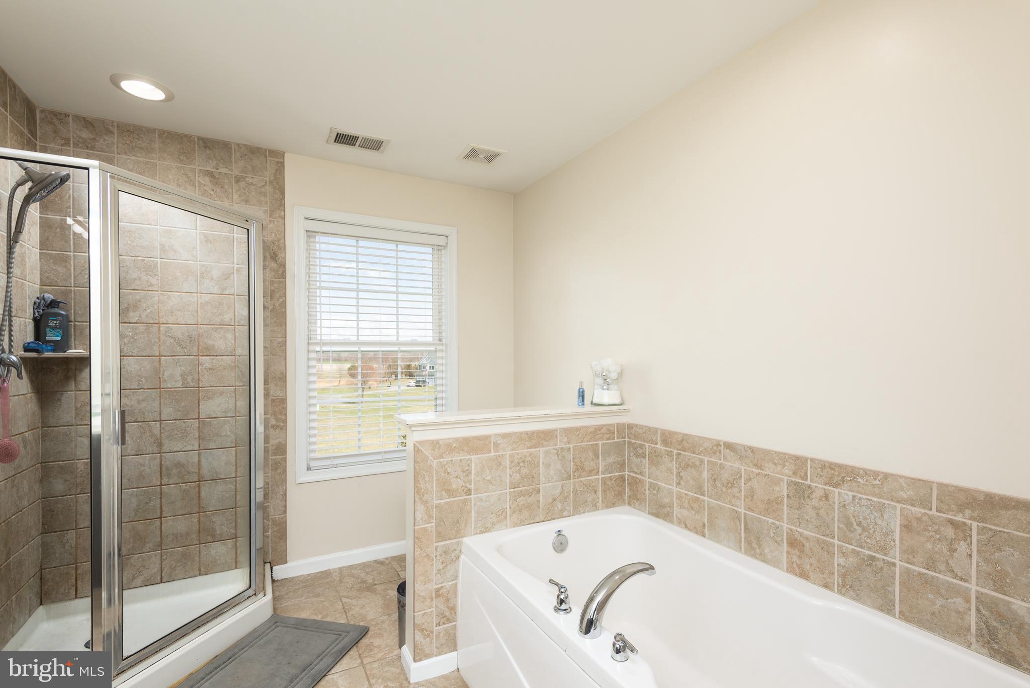 PATCHWORK KNOLL - Residential