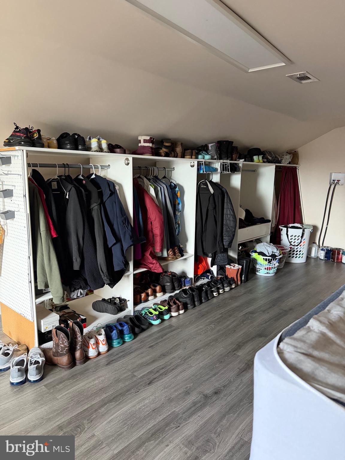 PATCHWORK KNOLL - Residential