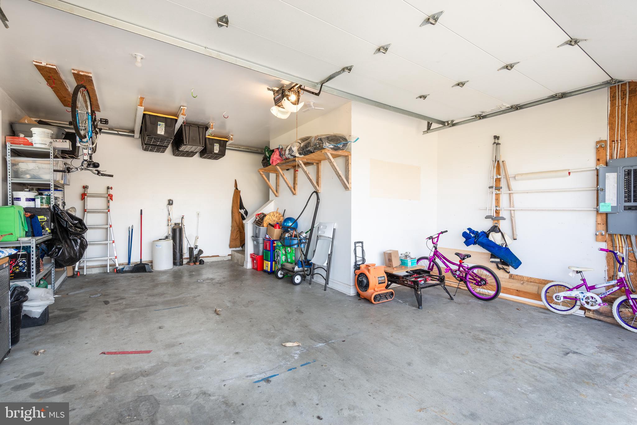 PATCHWORK KNOLL - Residential