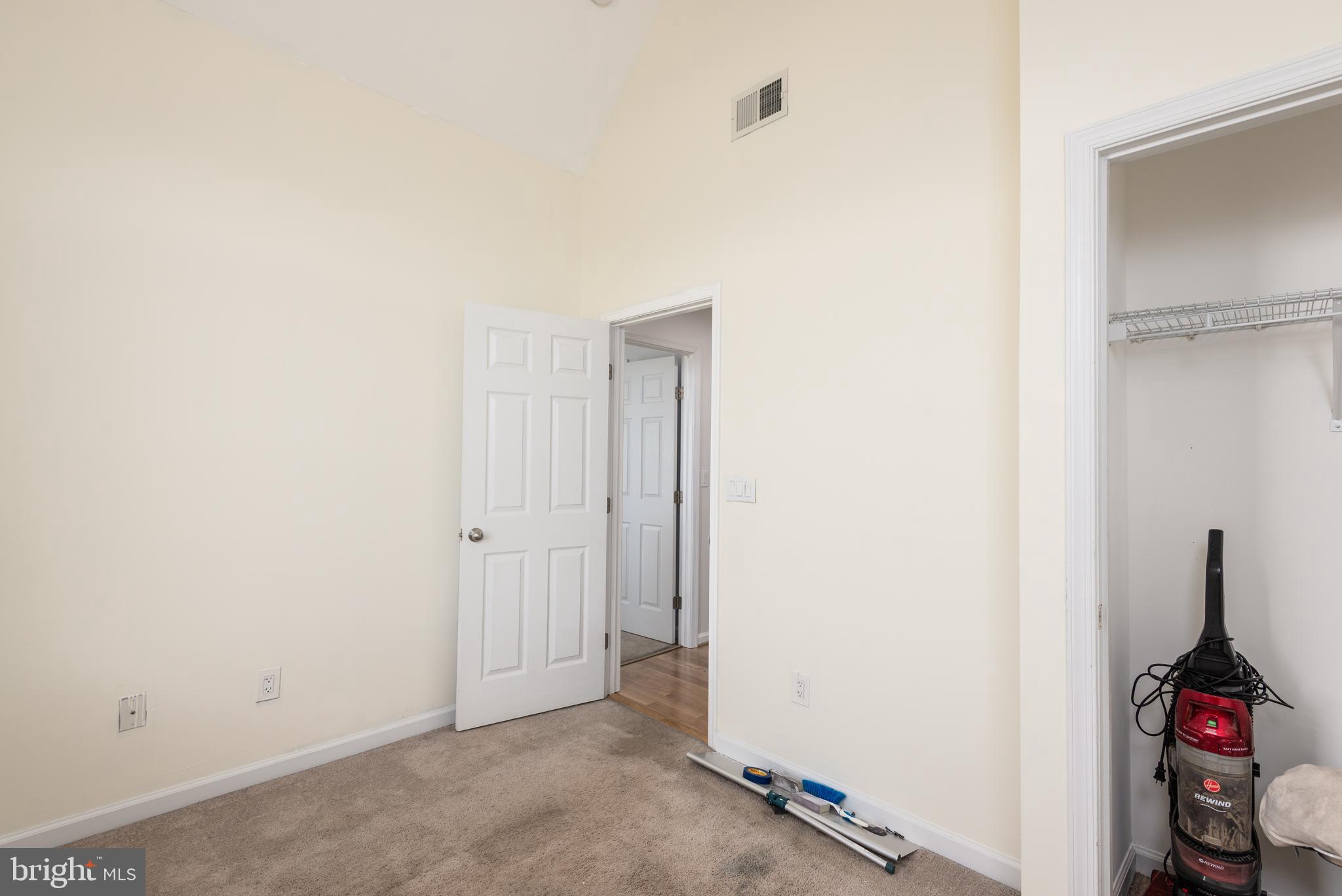 PATCHWORK KNOLL - Residential