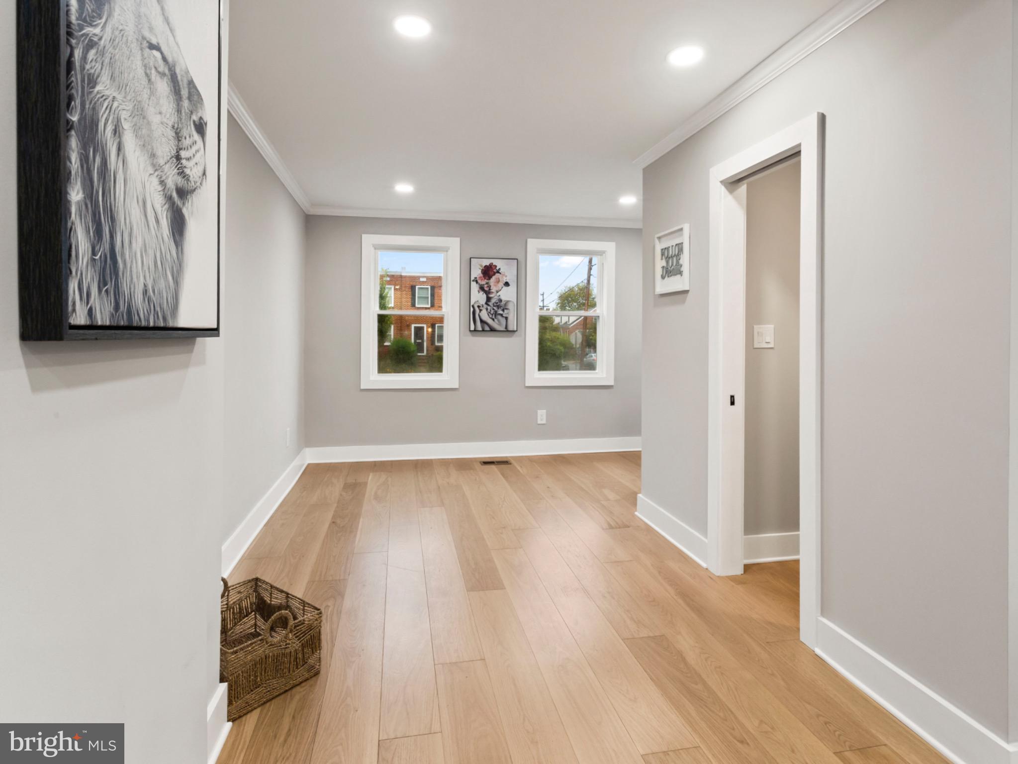 400 N FAYETTE STREET