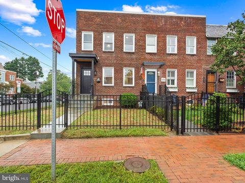 400 N FAYETTE STREET ALEXANDRIA VA 22314