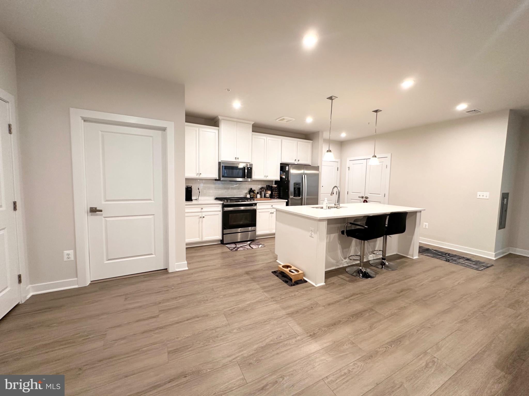 21480 MOUNT STERLING TERRACE 102