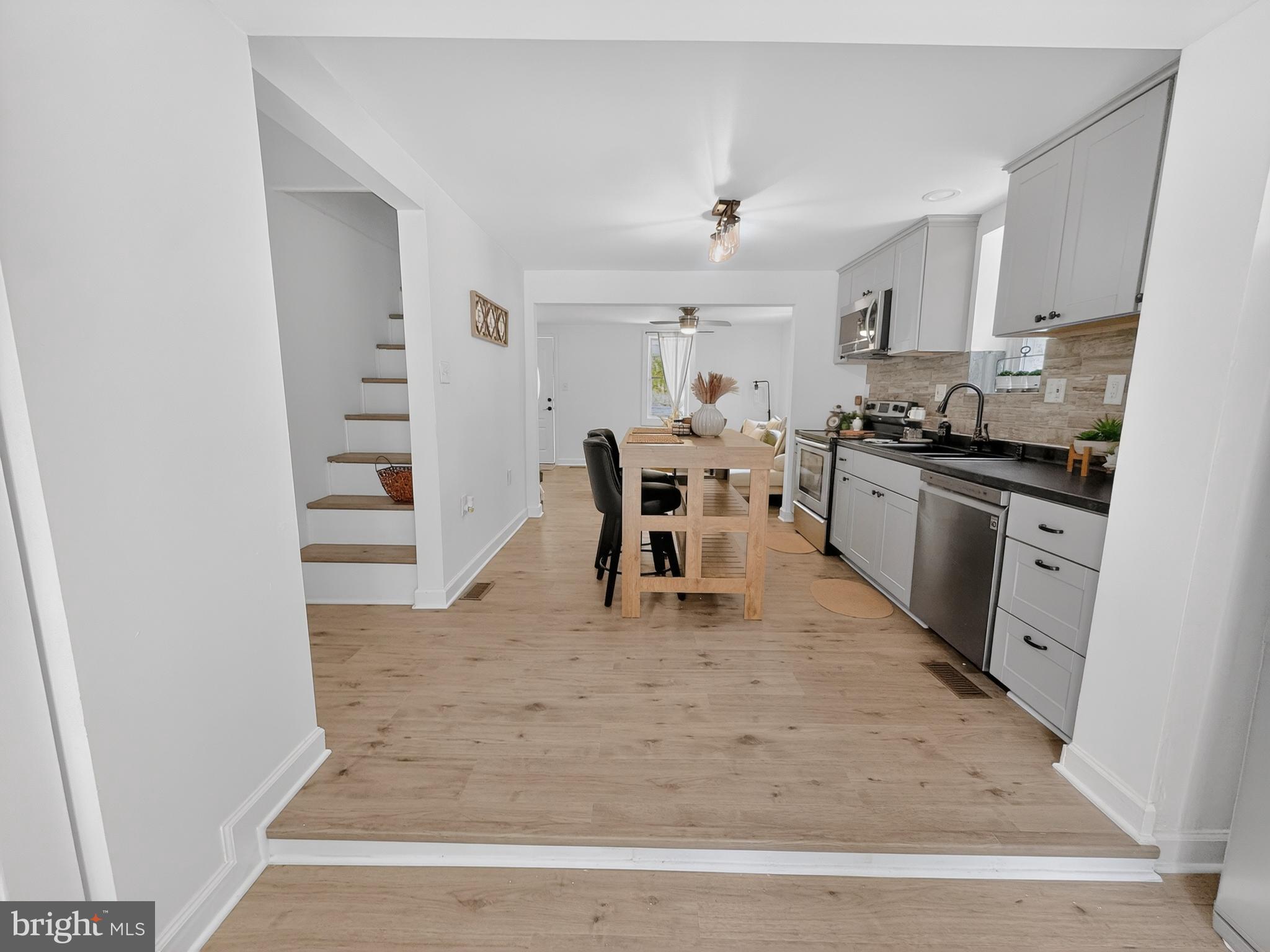 KINGSVILLE - Residential