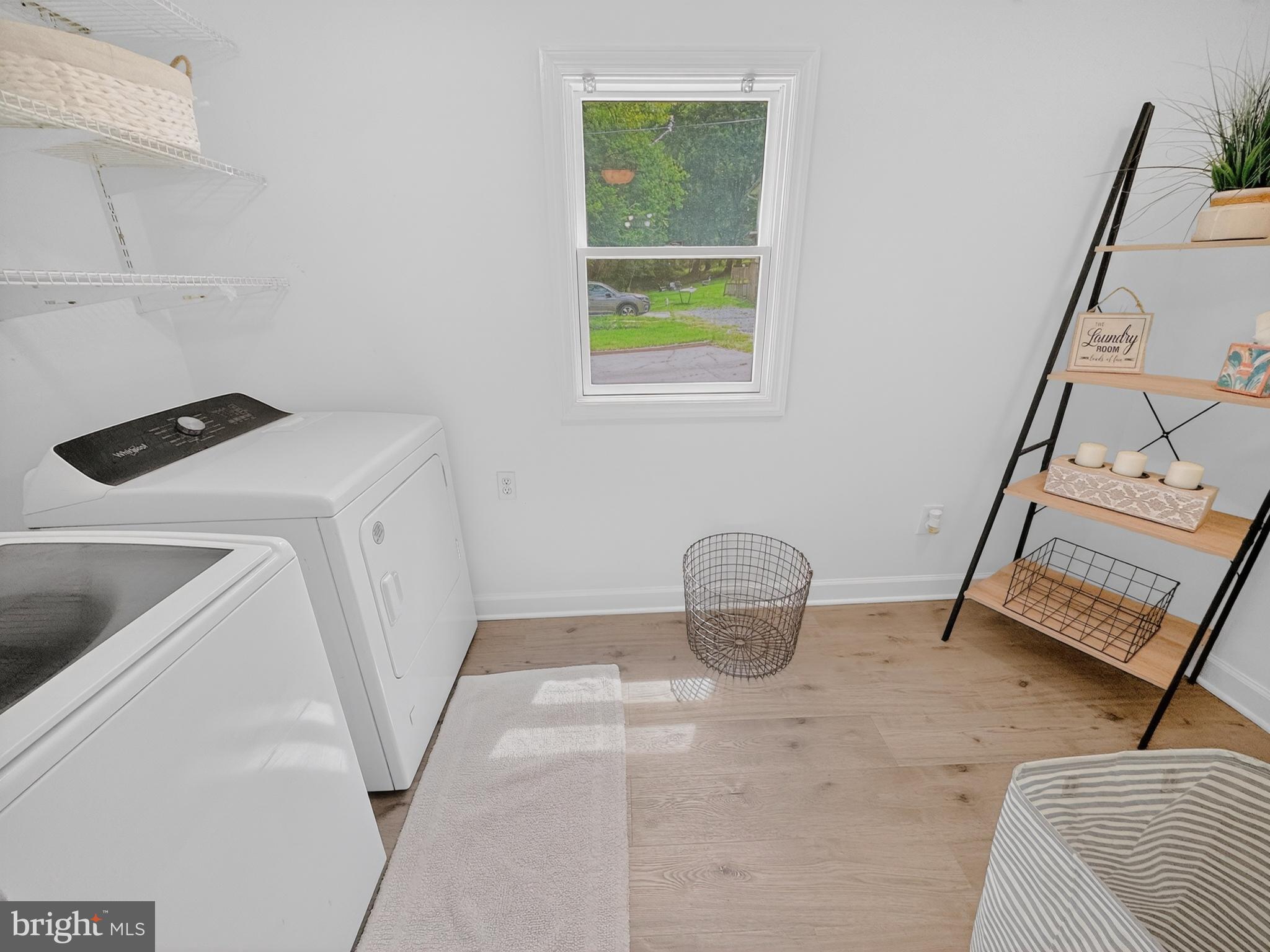 KINGSVILLE - Residential