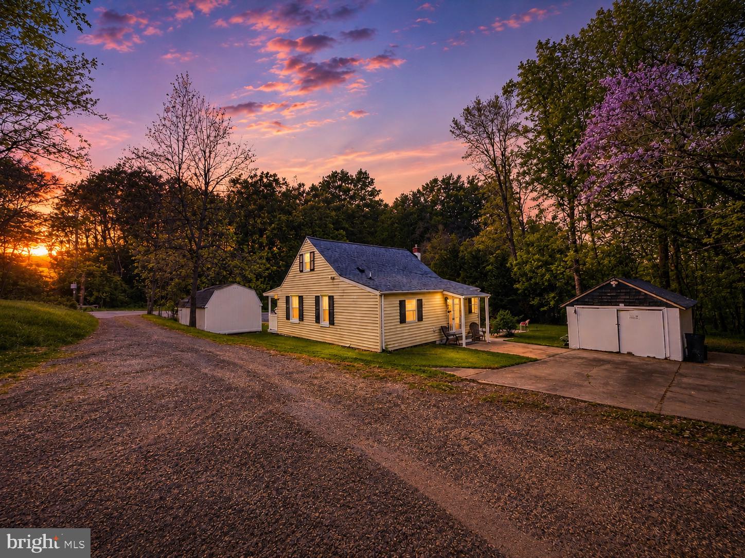 KINGSVILLE - Residential
