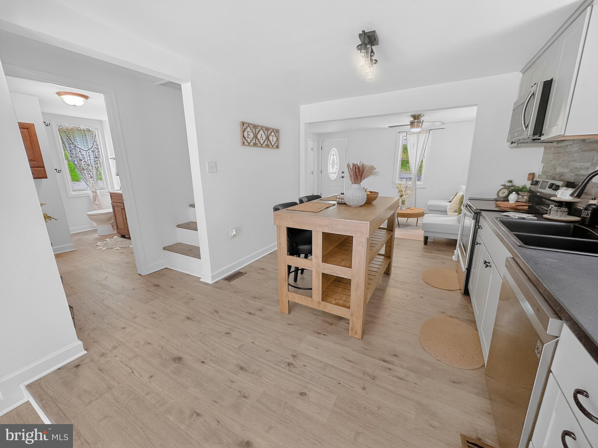 KINGSVILLE - Residential