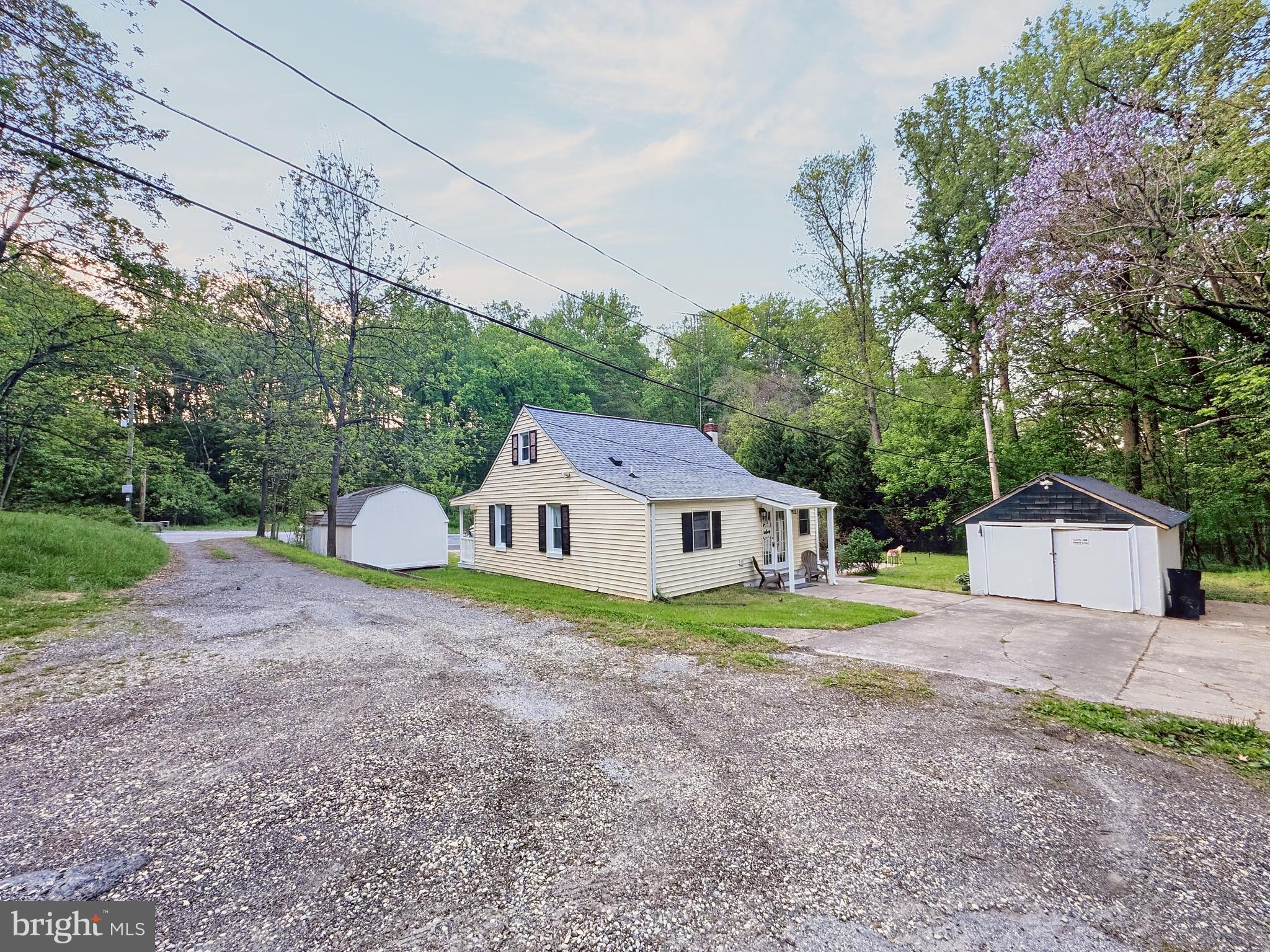 KINGSVILLE - Residential