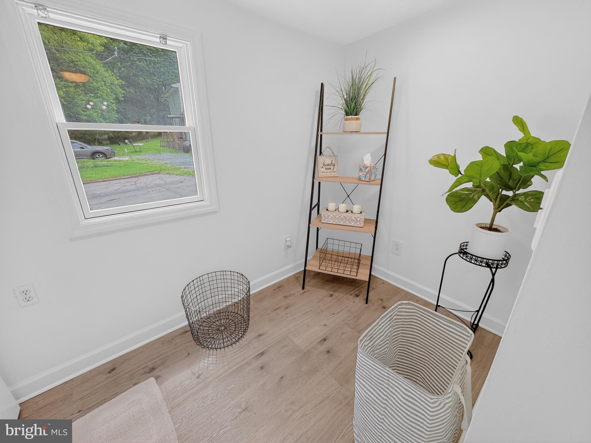 KINGSVILLE - Residential